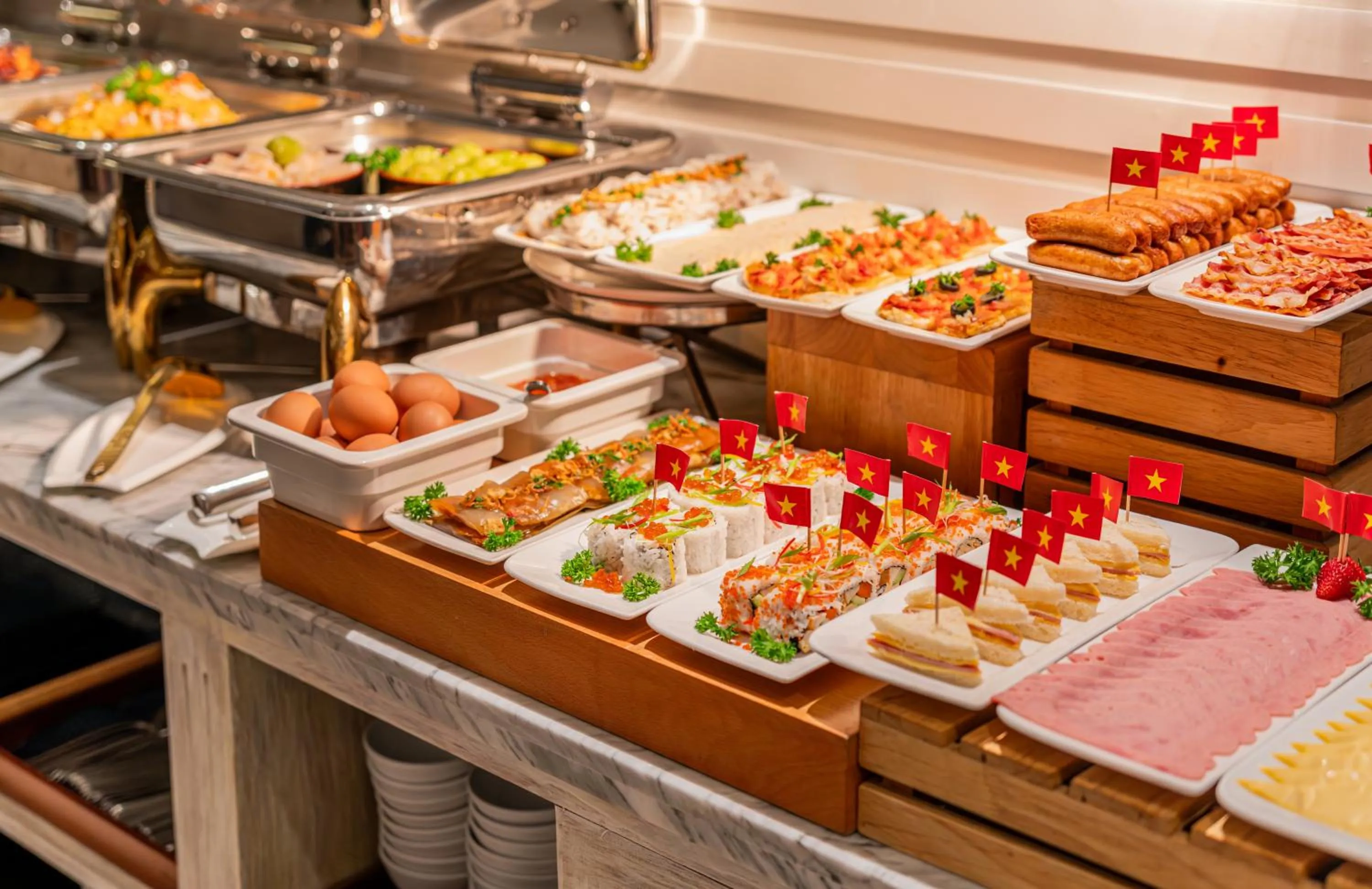 Buffet breakfast in A&EM Ben Thanh Hotel