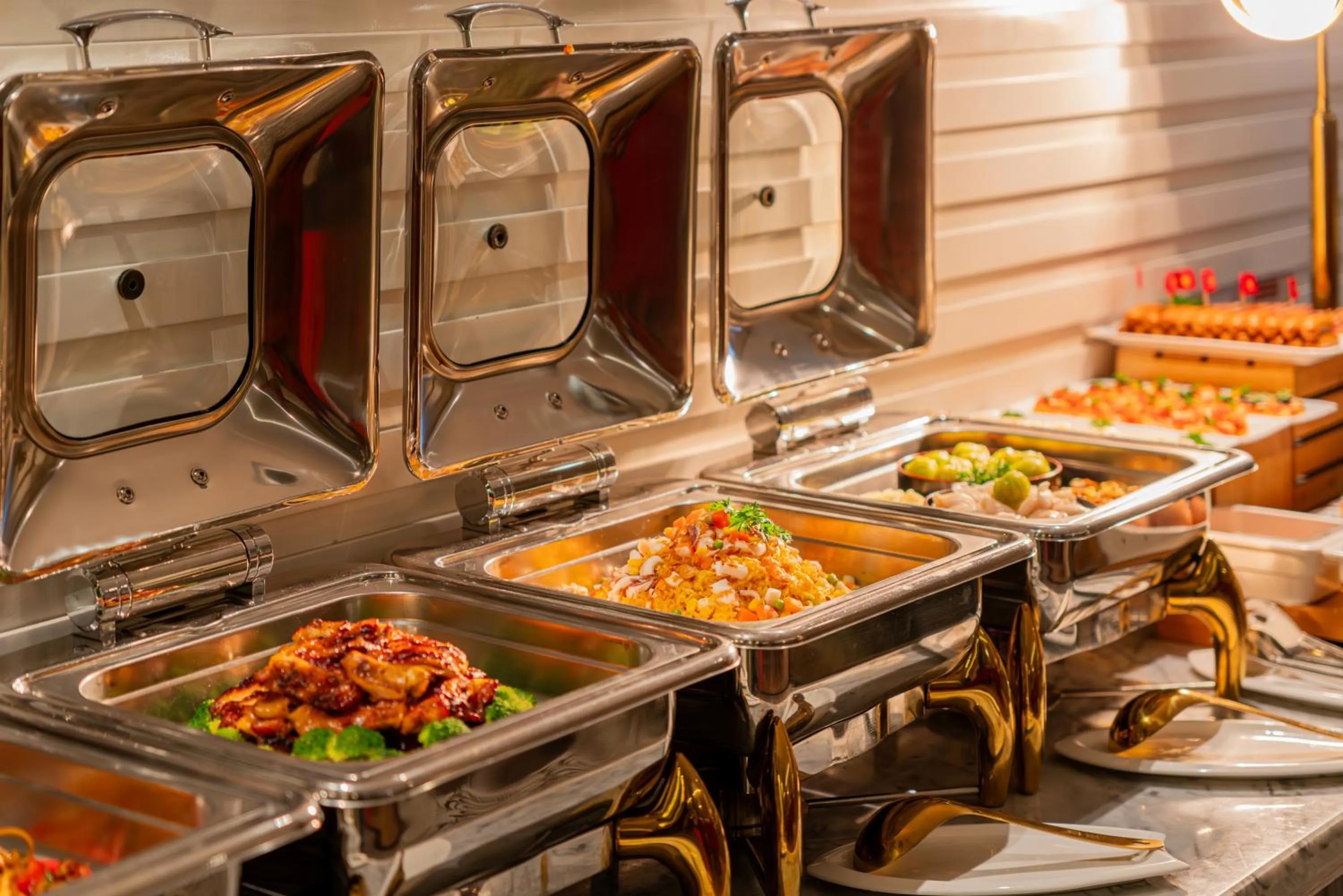 Continental breakfast in A&EM Ben Thanh Hotel