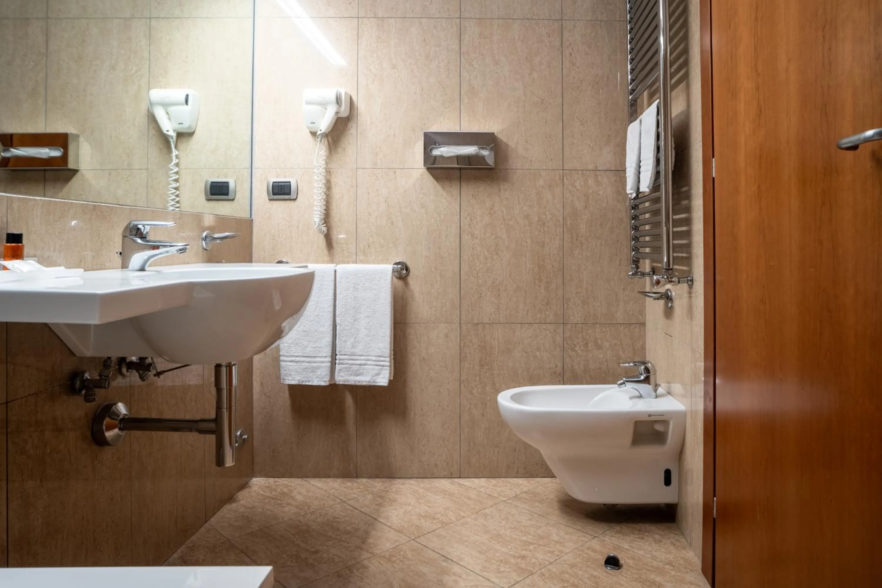 Hotel Airone - Ombrellone incluso al bagno Dolce Vita a Marina dal 1 giugno al 28 settembre