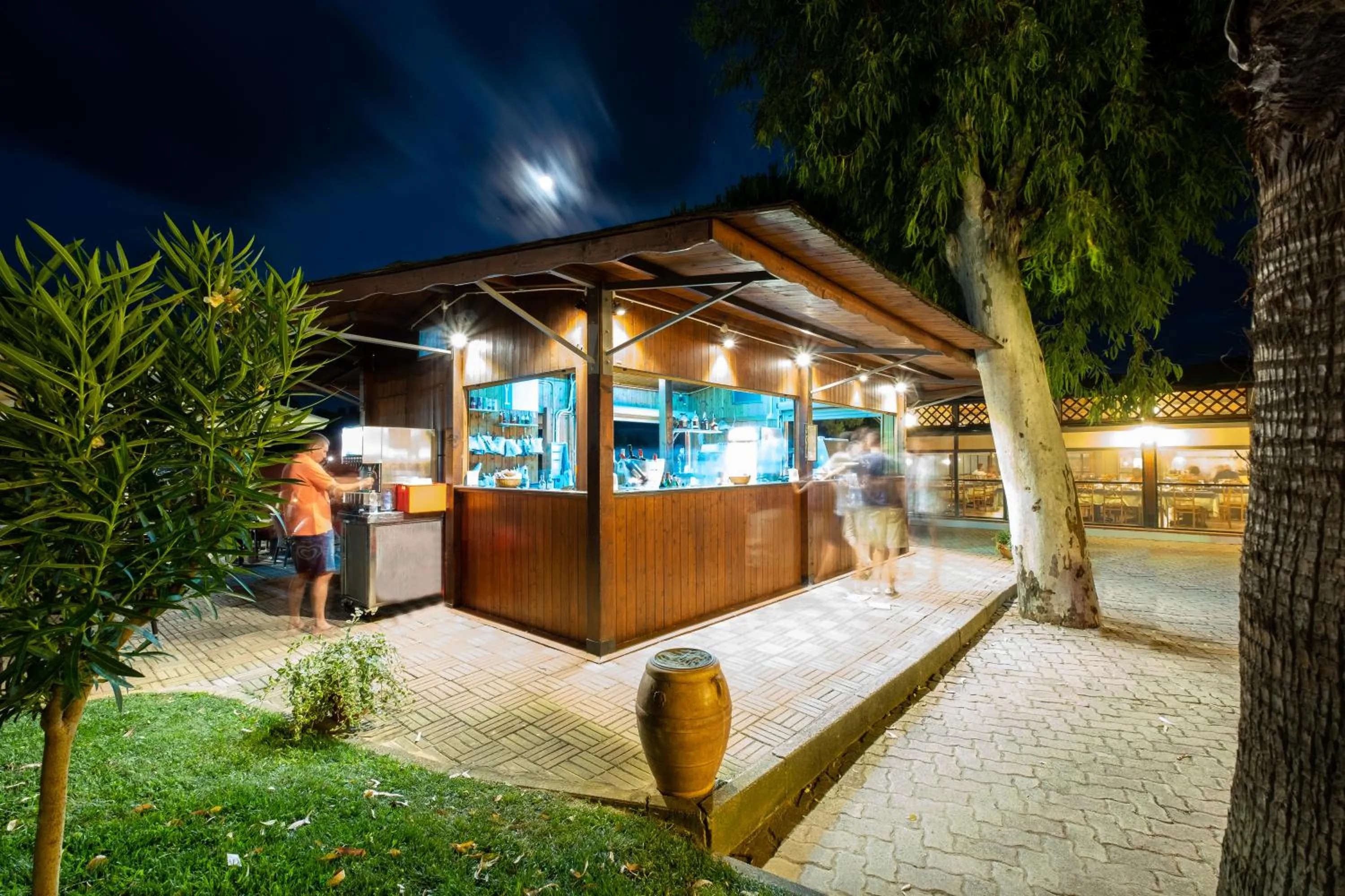 Night in TH Marina di Sibari - Baia Degli Achei Village