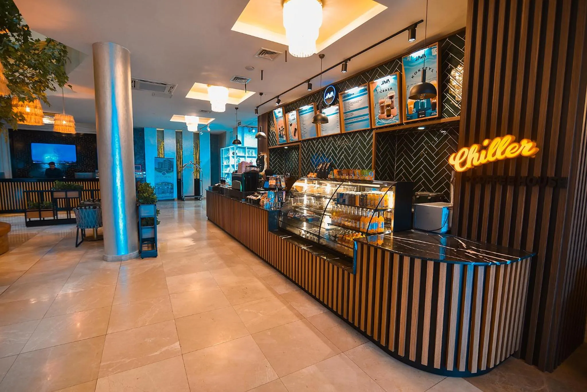 Food in Royal Comfort Hotel