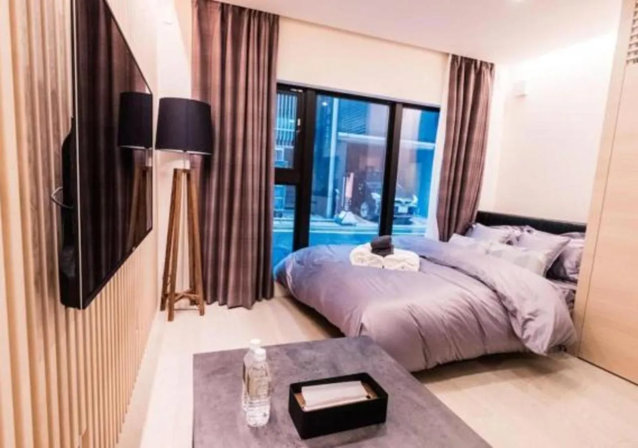 Bedroom, Bed in SPATIUM GINZA