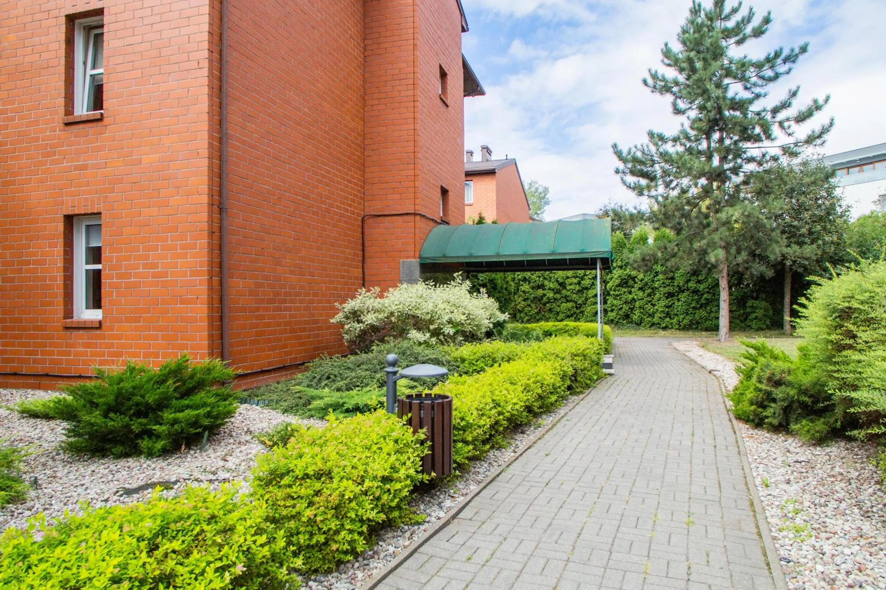 Property building in Warsaw Apartments - Apartamenty Sadyba