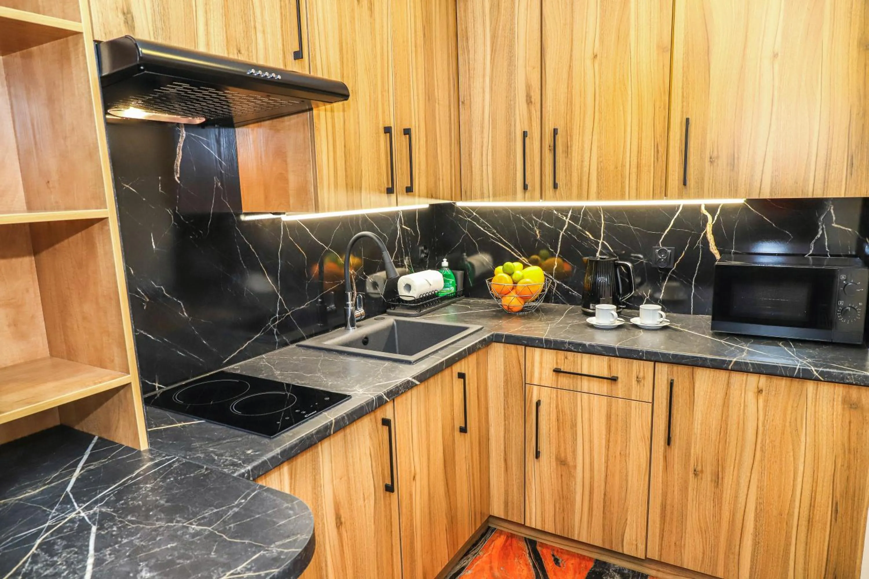 Kitchen or kitchenette in Warsaw Apartments - Apartamenty Sadyba