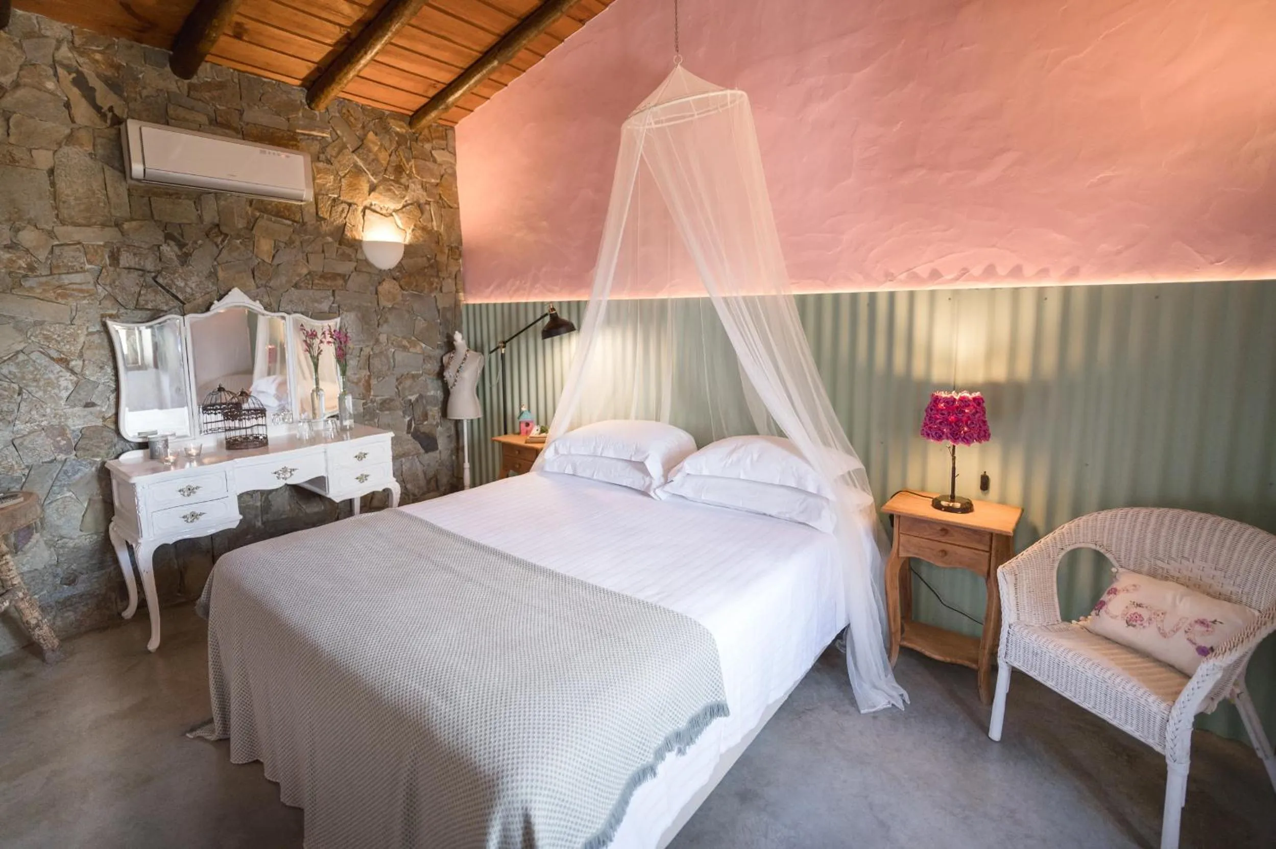 Bed in Monte Gois Country House e Spa
