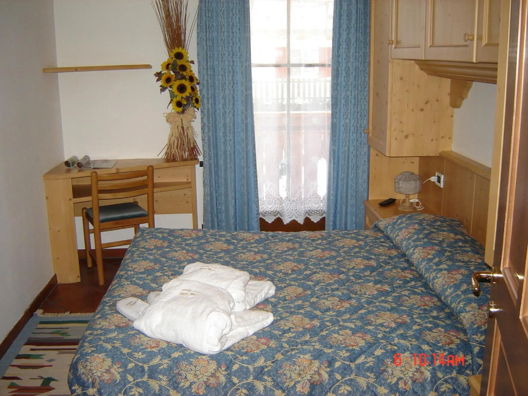 Bedroom, Bed in Hotel Stella Alpina