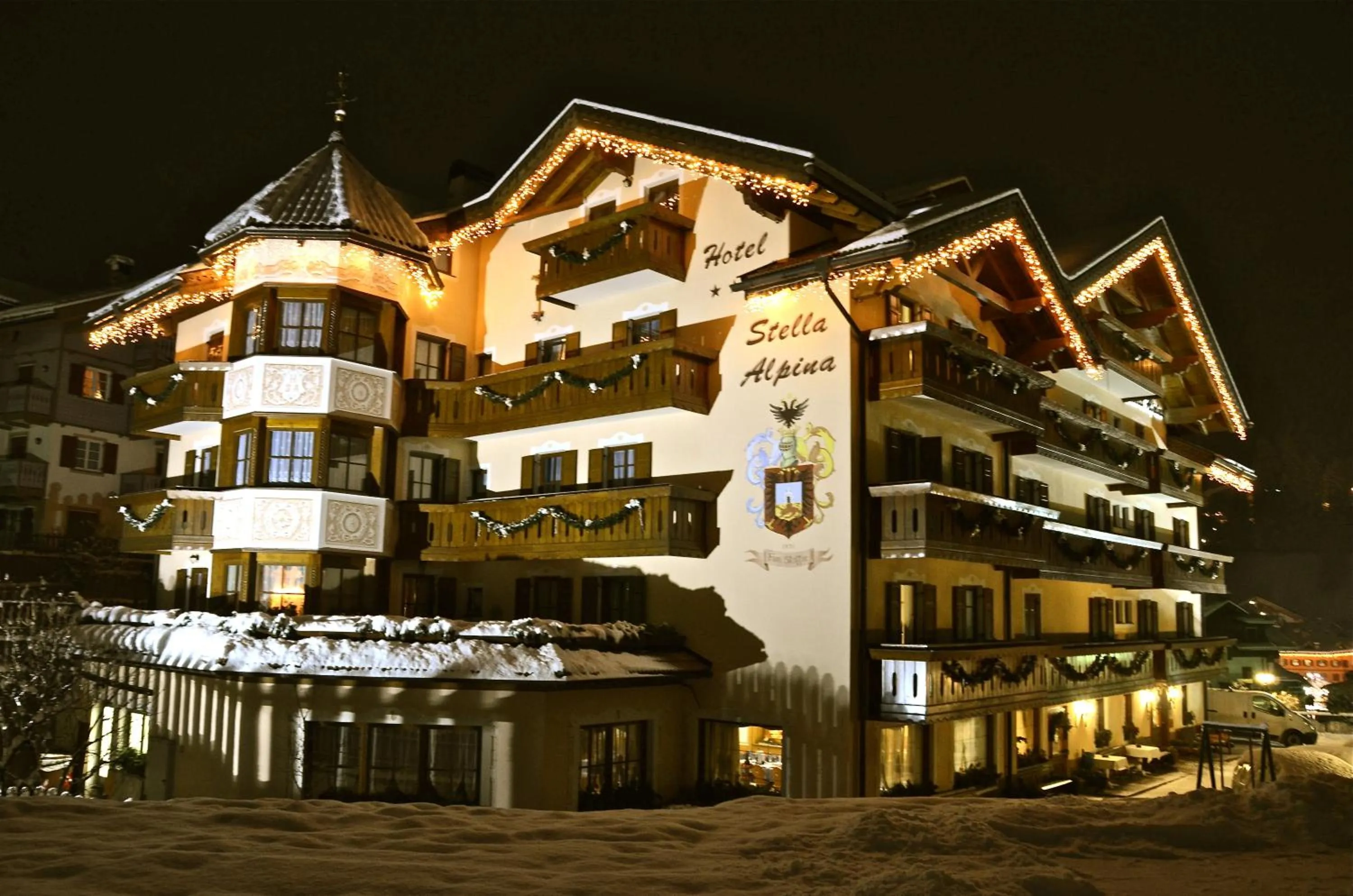 Facade/entrance in Hotel Stella Alpina