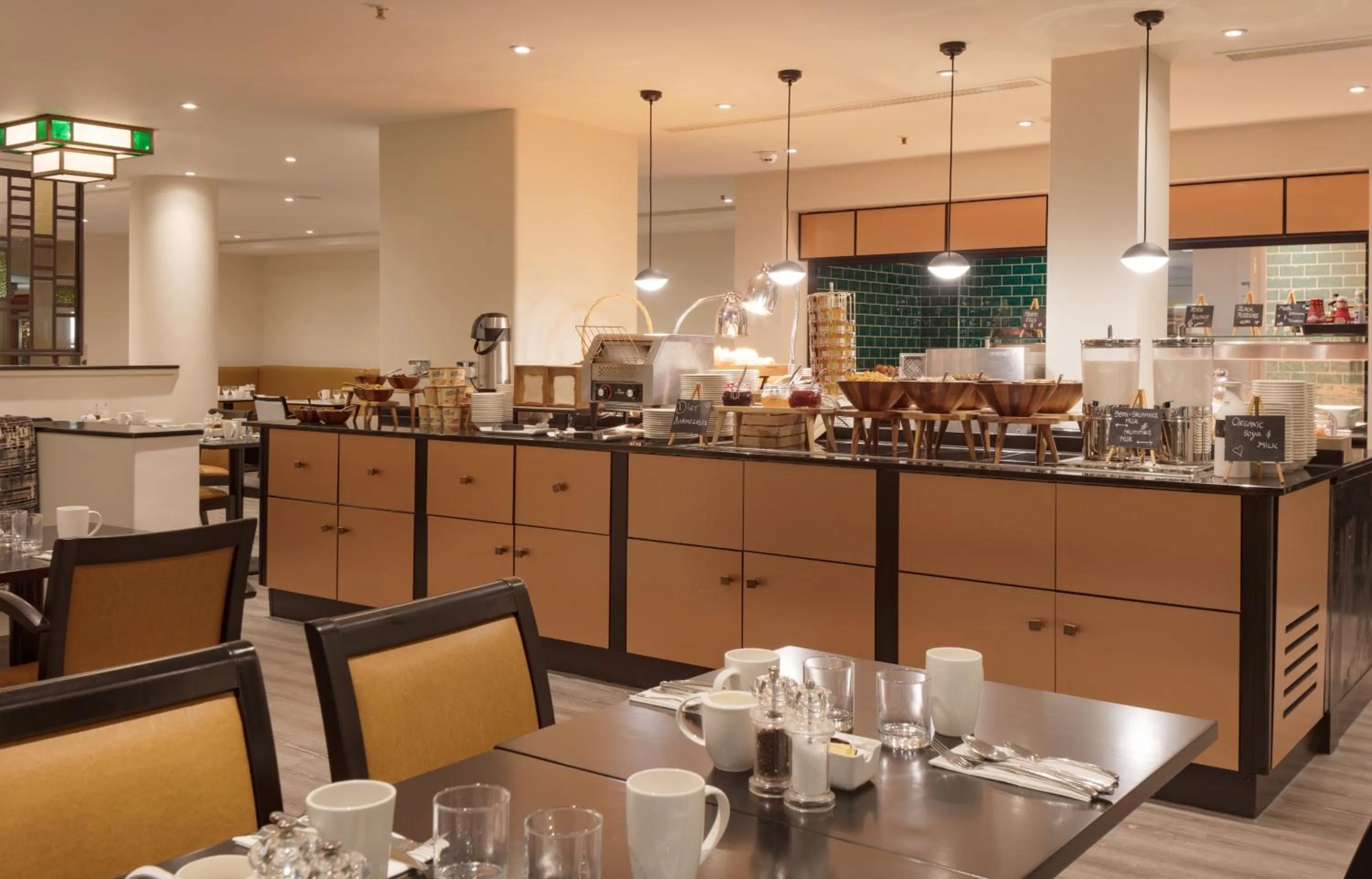 Dining area in Hilton London Paddington