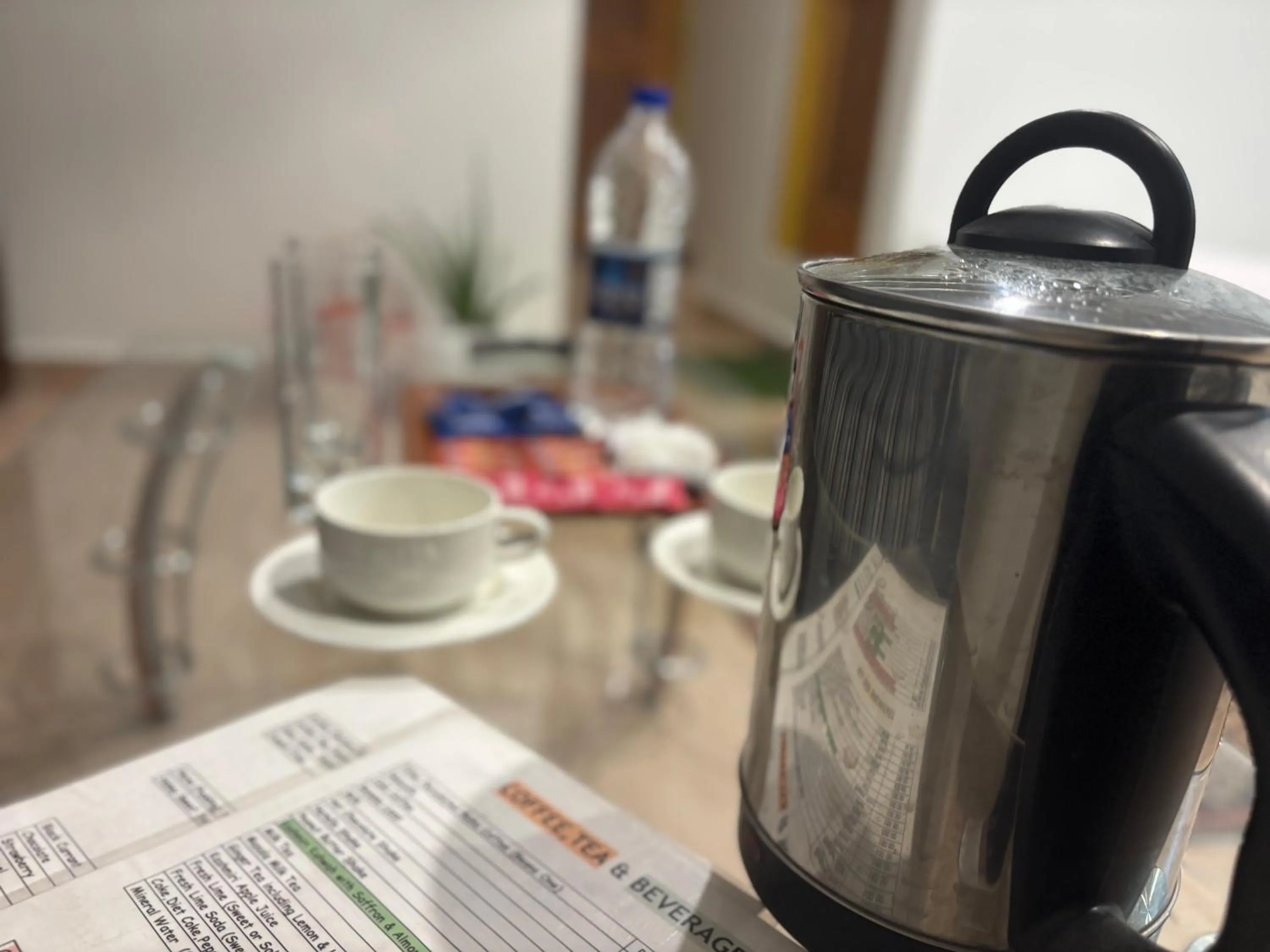 Coffee/tea facilities in Hotel Crescent