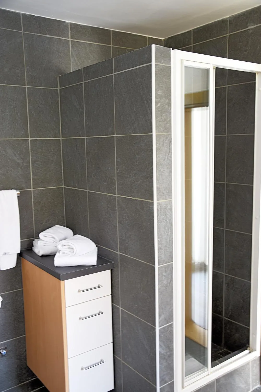 Bathroom in Hotel-Gasthof Restaurant Murblick