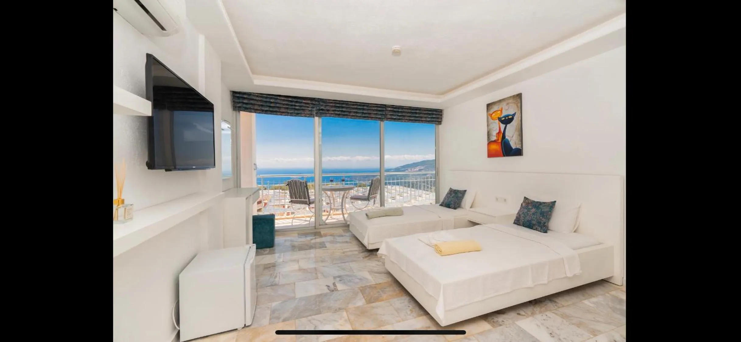 Communal lounge/ TV room in Infinity Villa Kalkan