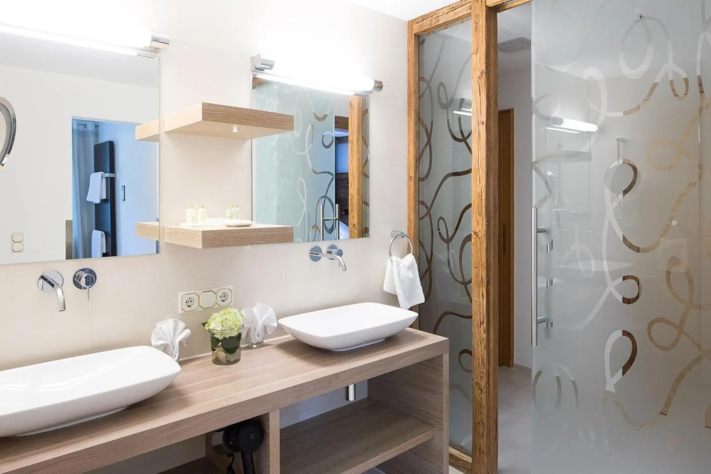 Bathroom in Haller's Geniesserhotel