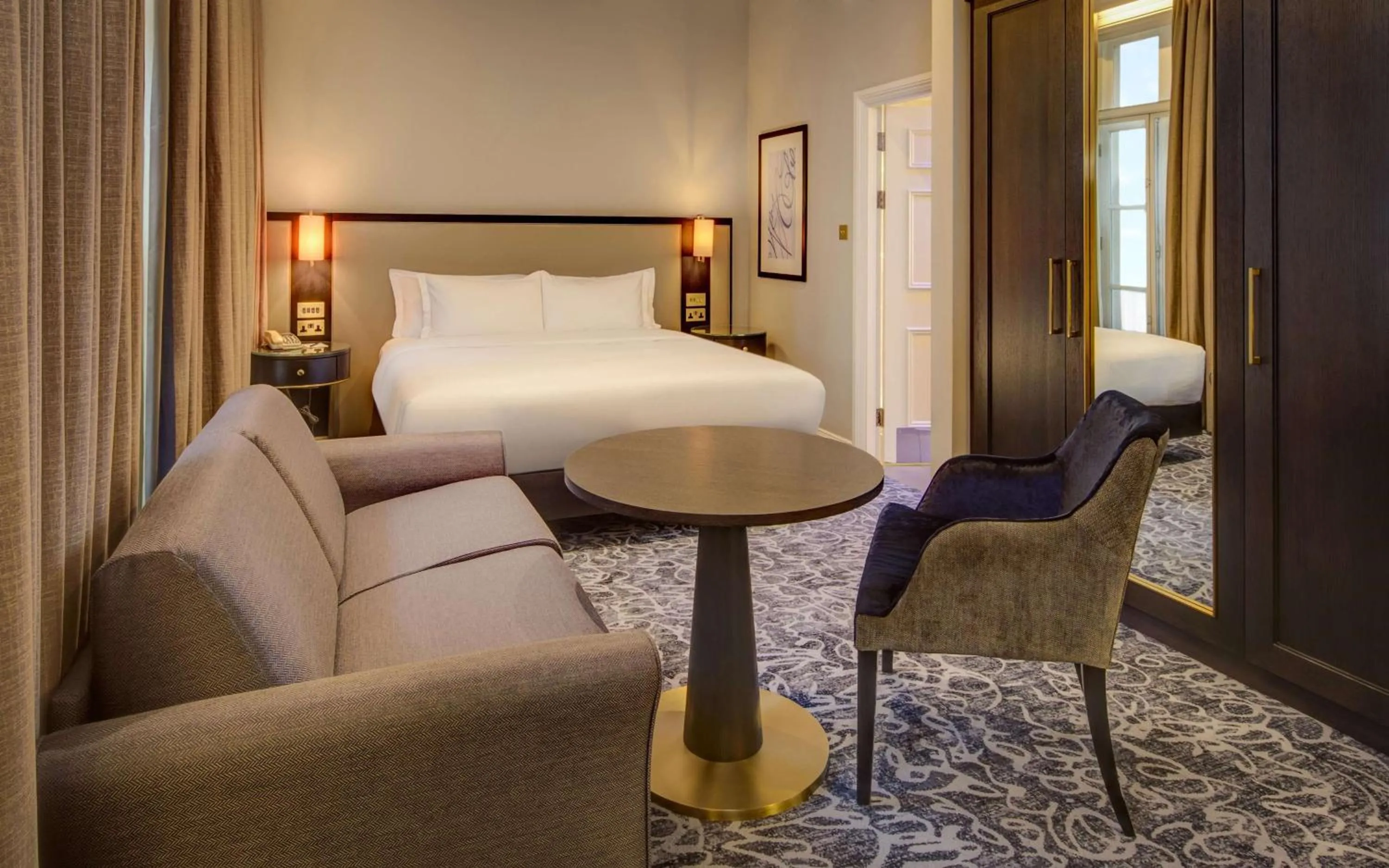 Bed in Hilton London Euston