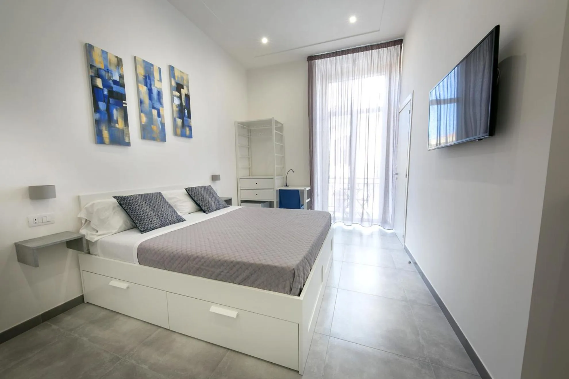 Bed in President Suites