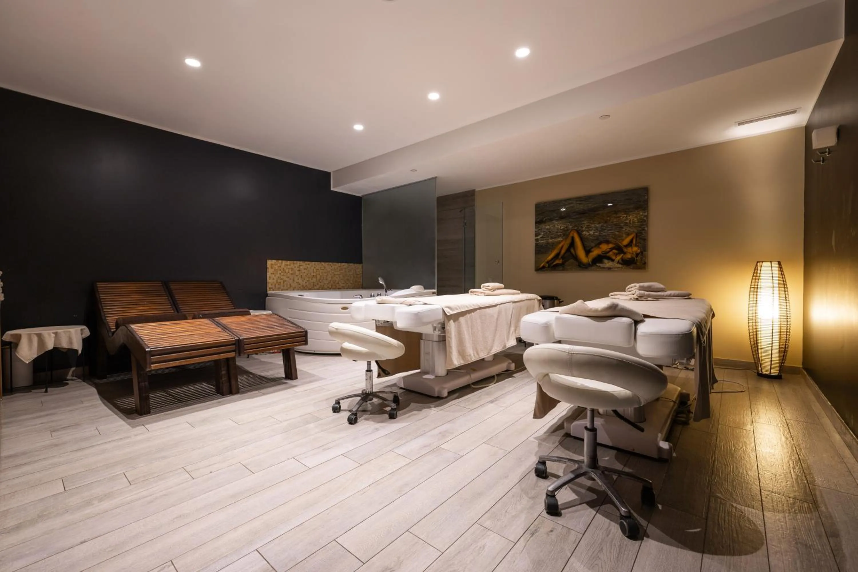 Massage in Royal Princess Hotel