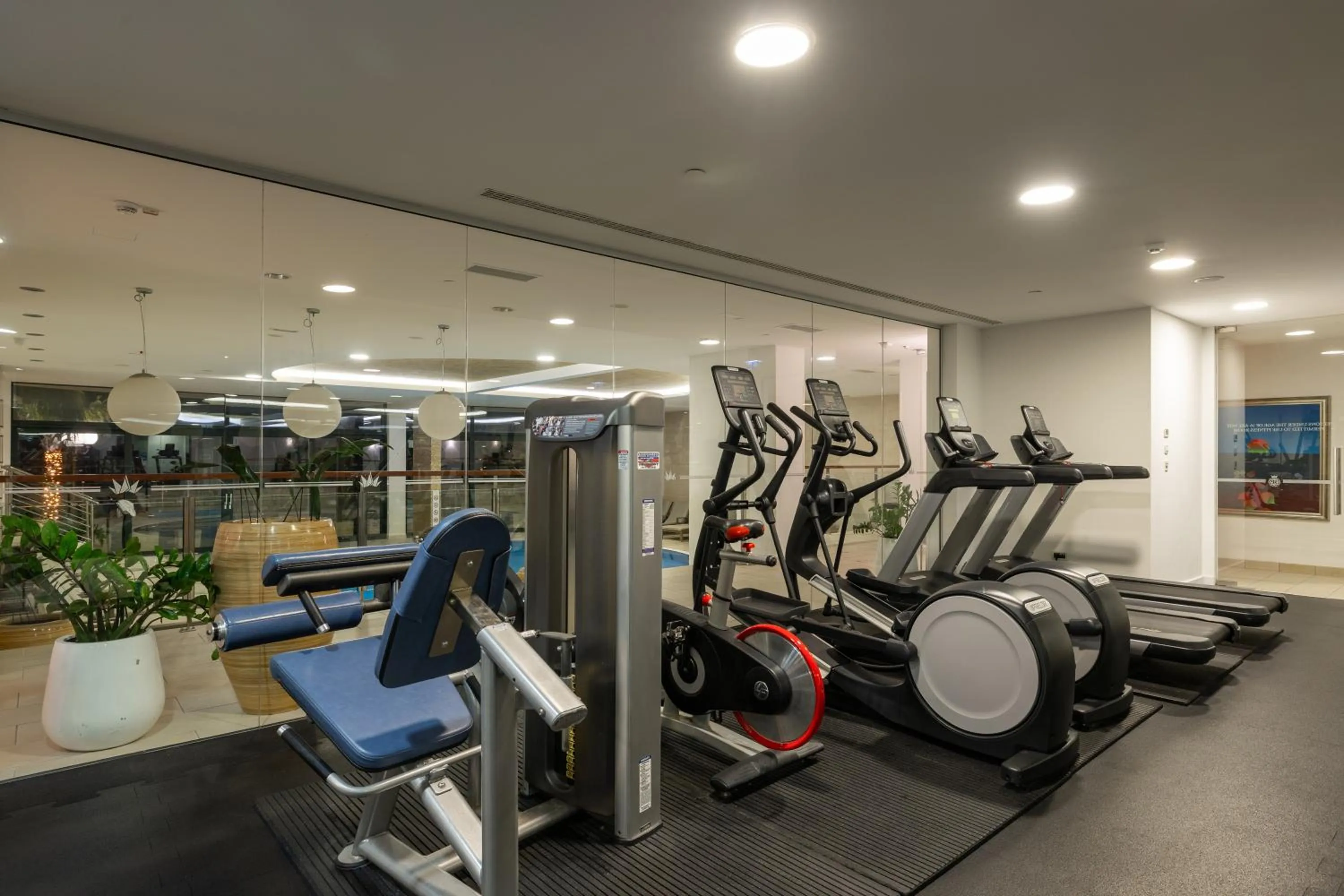 Fitness centre/facilities in Royal Princess Hotel