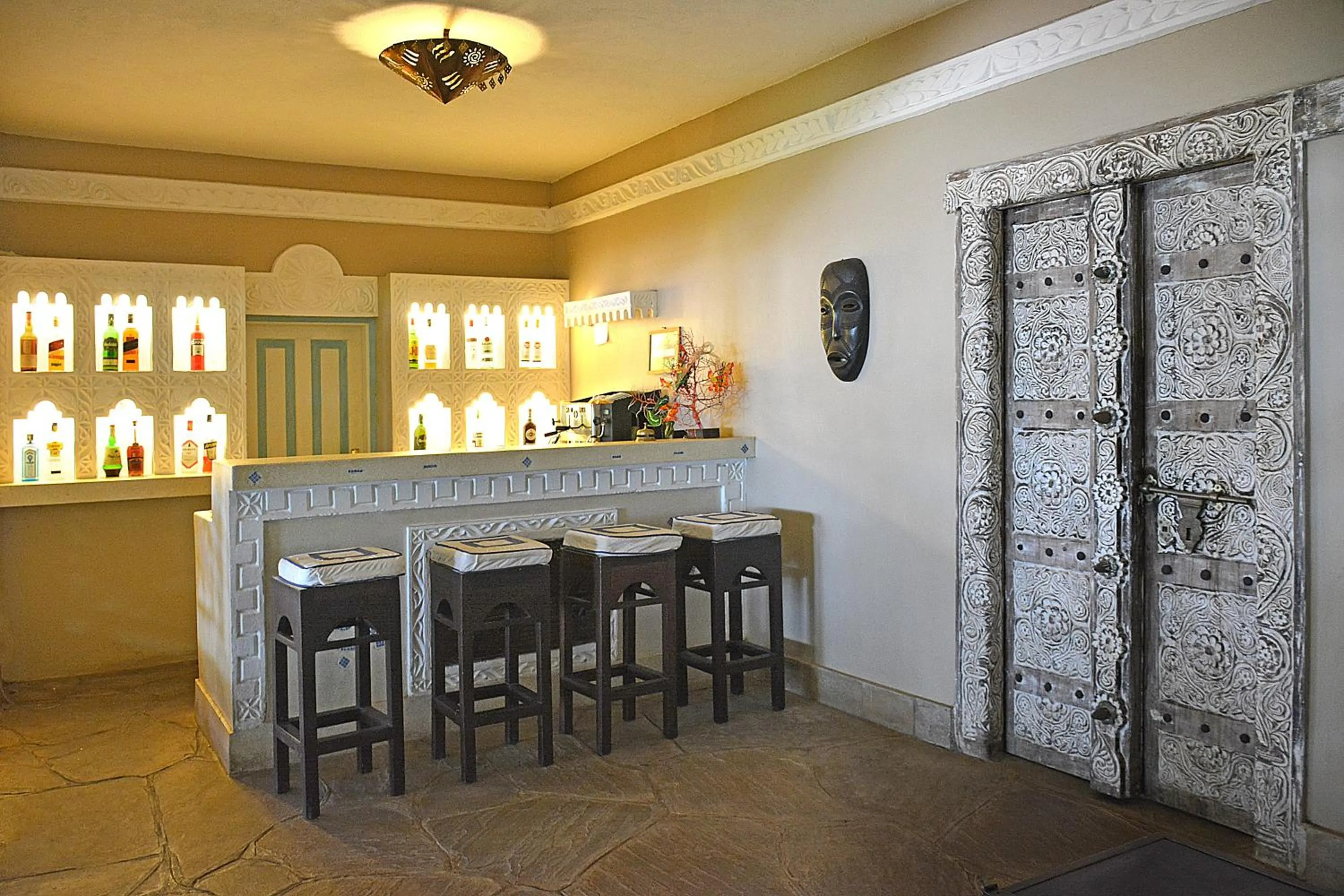 Lounge or bar in Kilili Baharini Resort & Spa