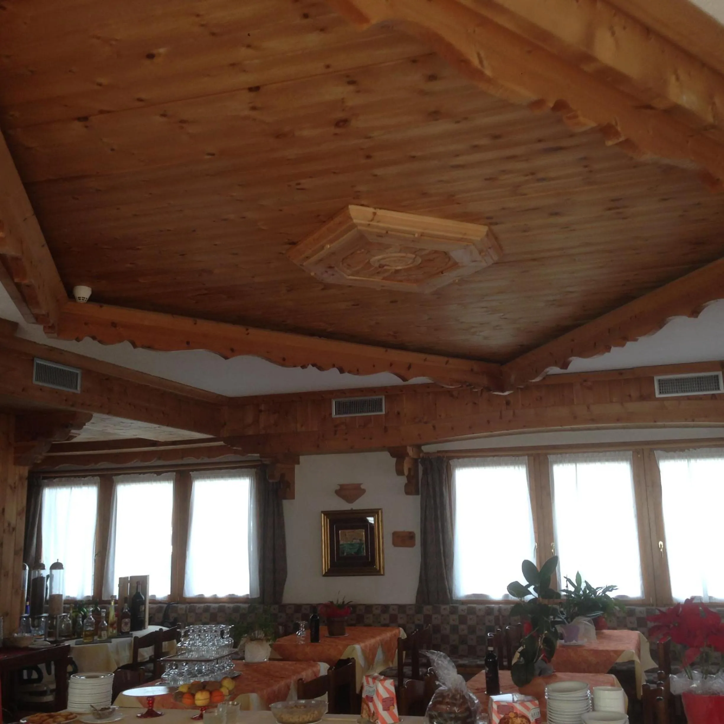 Dining area in Hotel Villa Rina