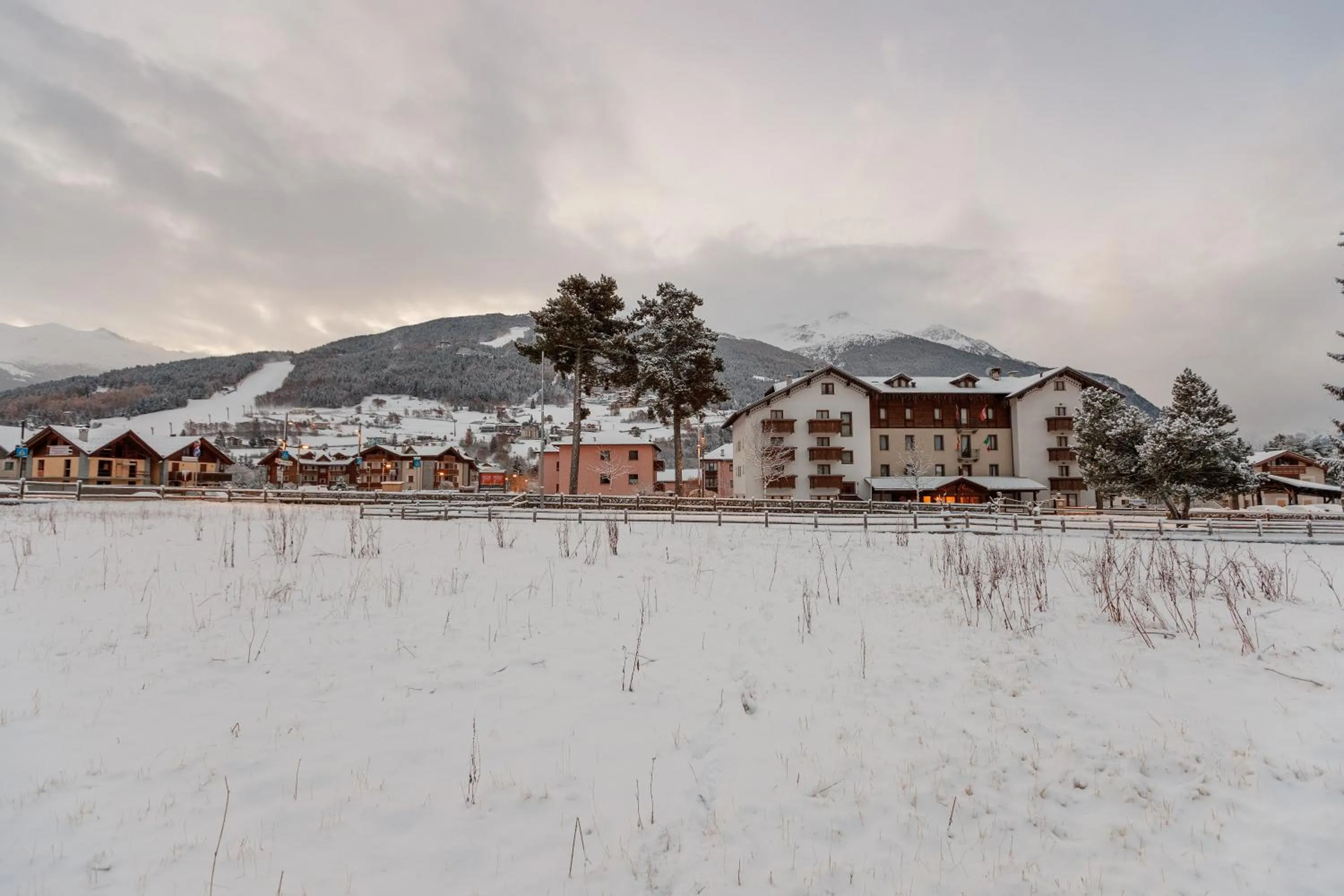 Property building in Hotel Villa Rina