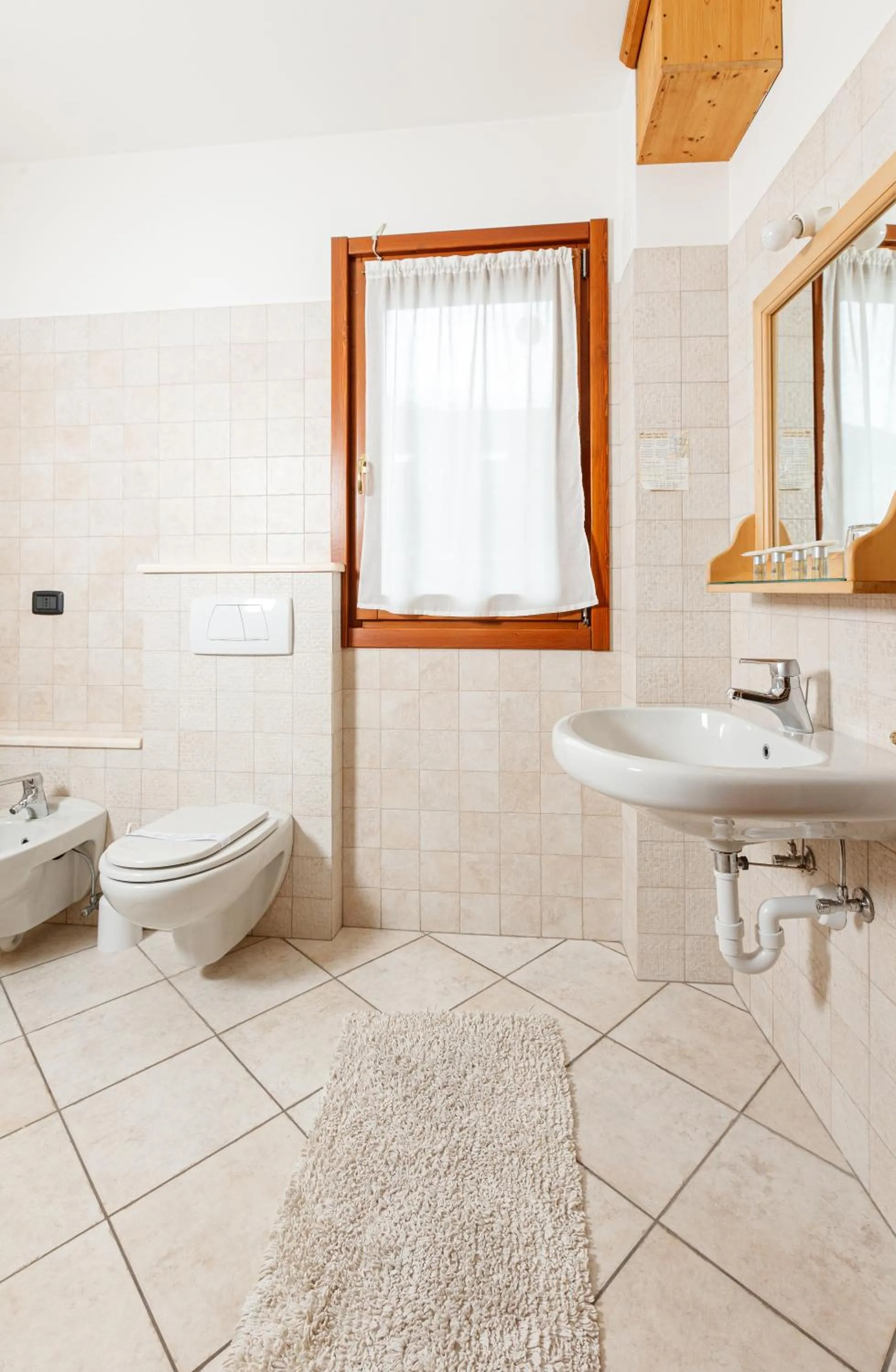 Bathroom in Hotel Villa Rina