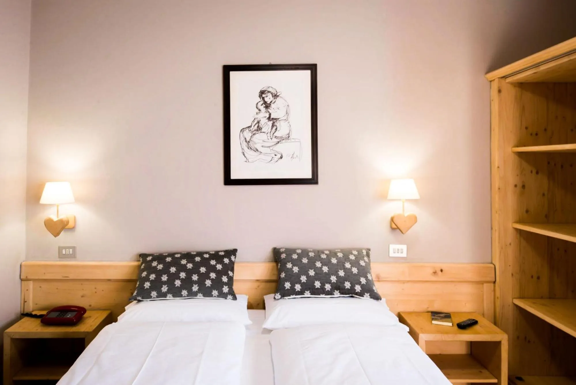 Bed in Hotel Vallecetta