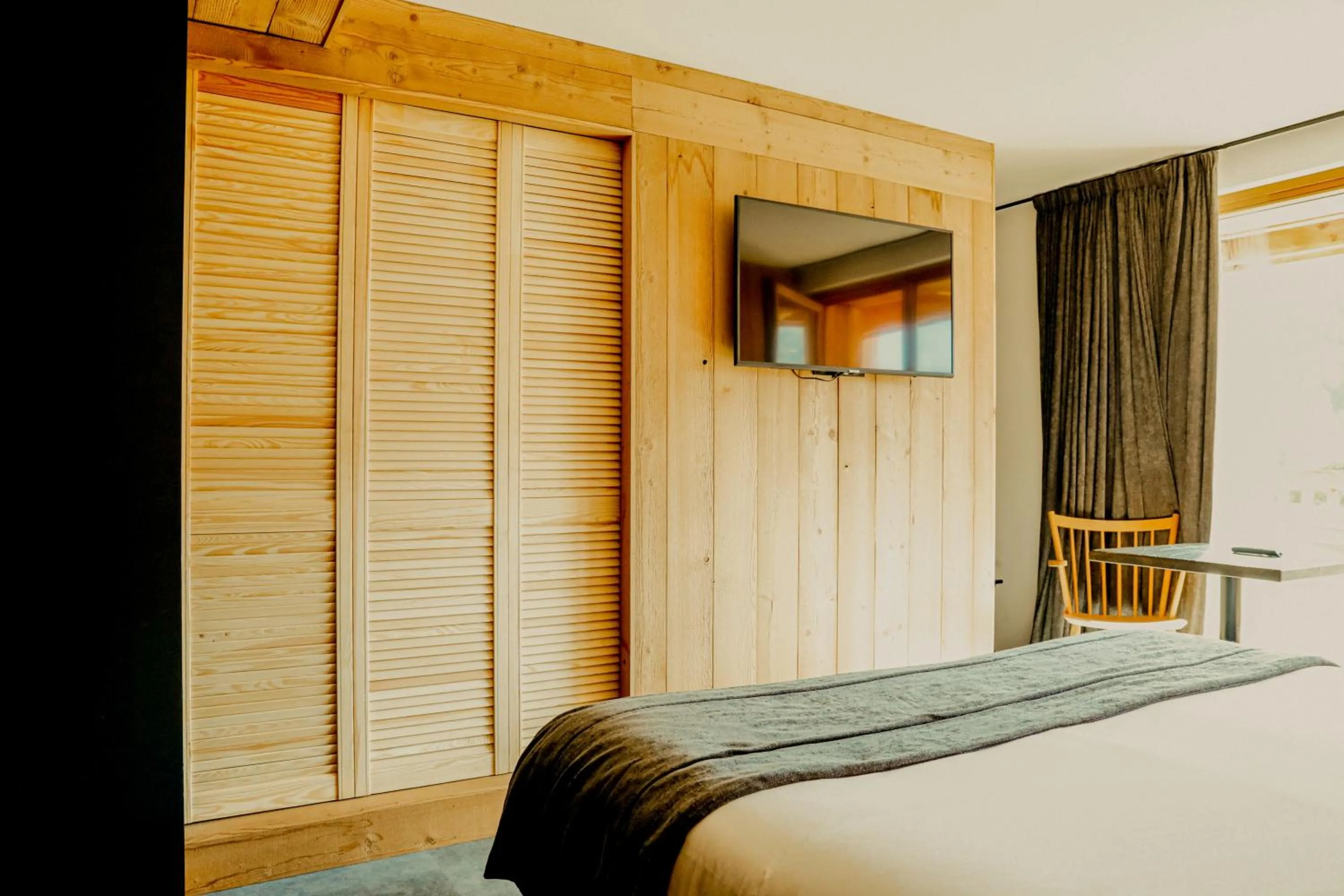Bed in Lodji Hotel & spa