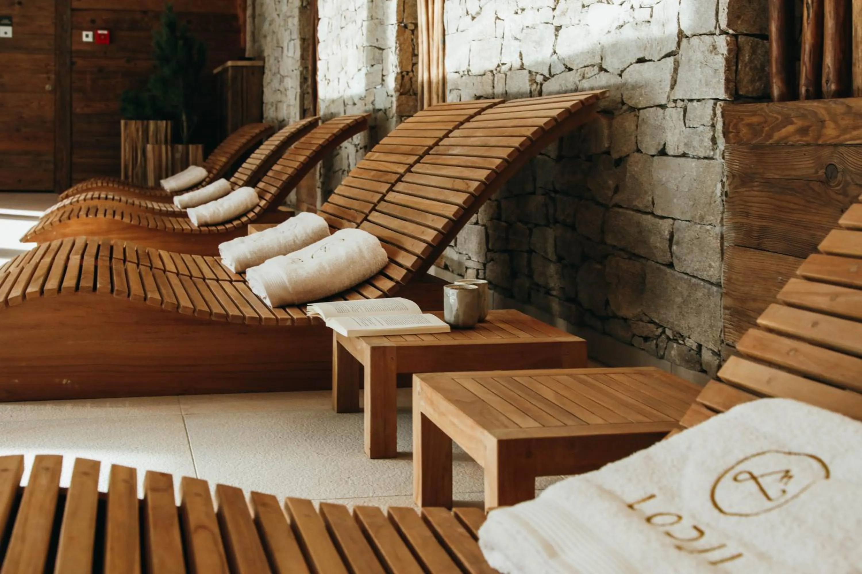 Massage in Lodji Hotel & spa