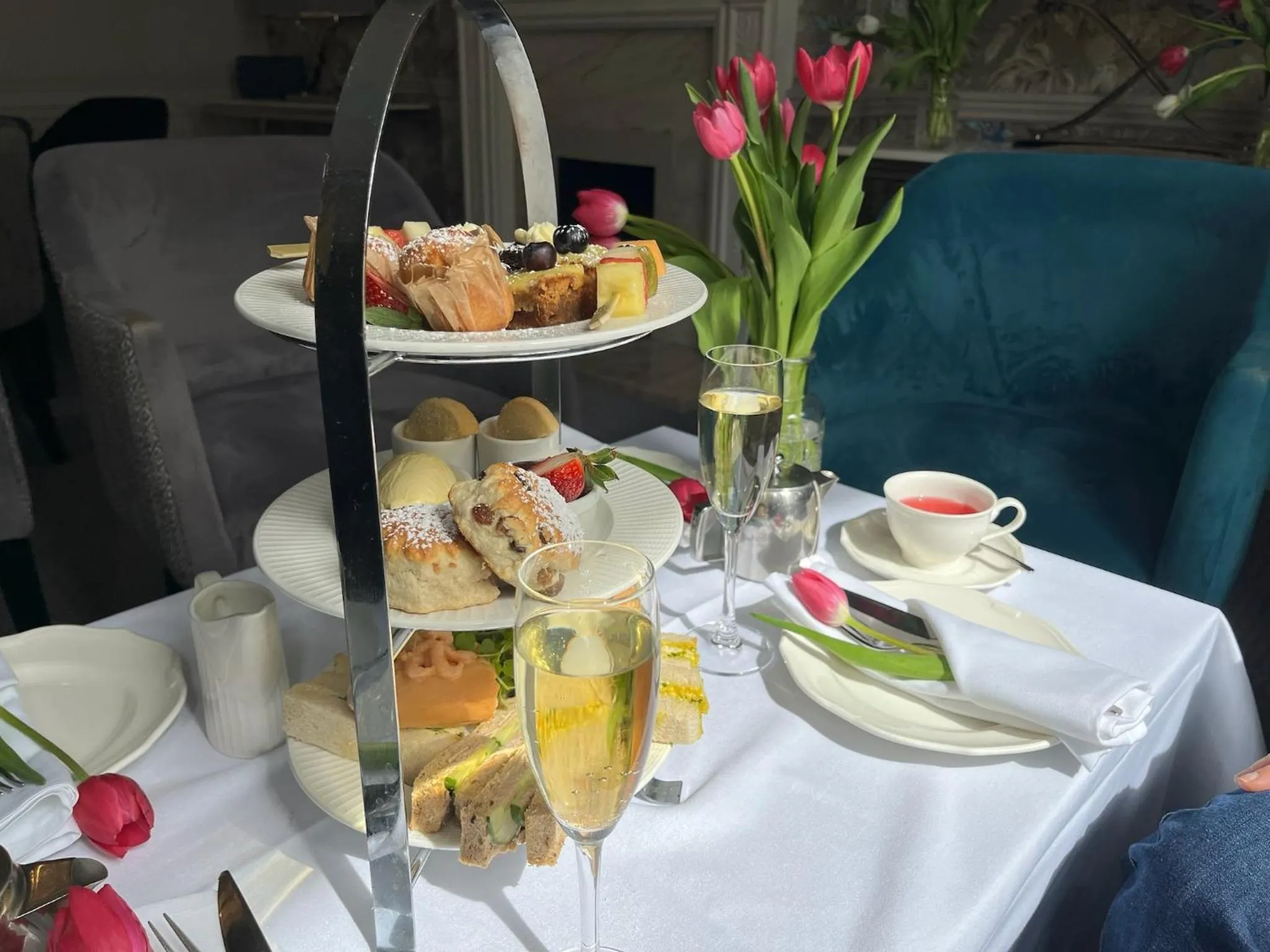 Food and drinks in Hotel Collingwood BW Signature Collection