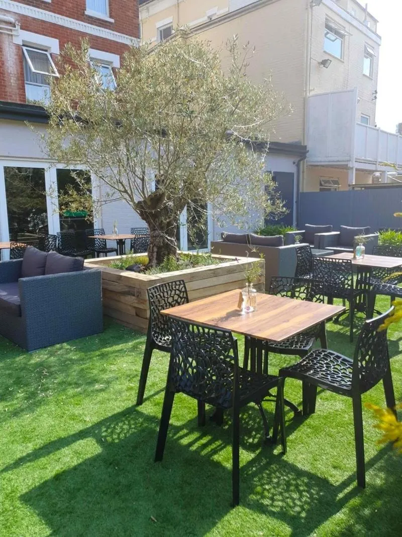 Garden in Hotel Collingwood BW Signature Collection