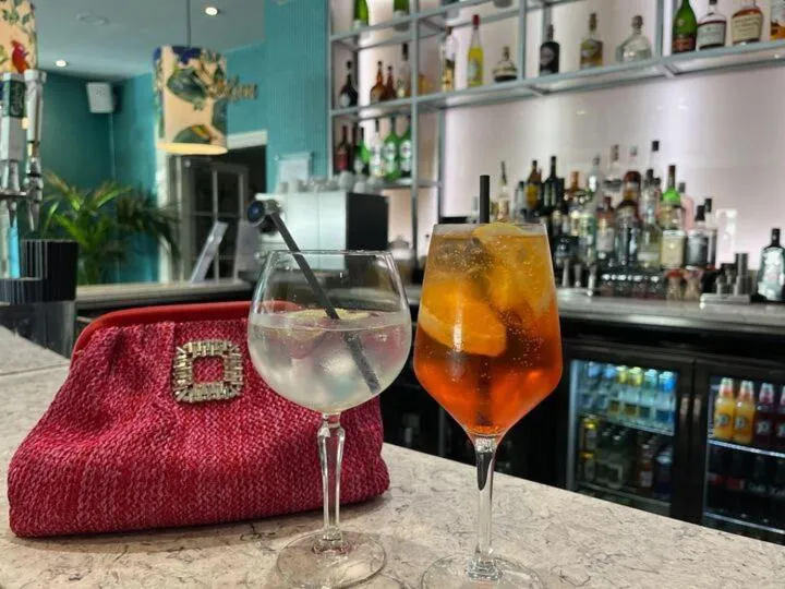 Drinks in Hotel Collingwood BW Signature Collection