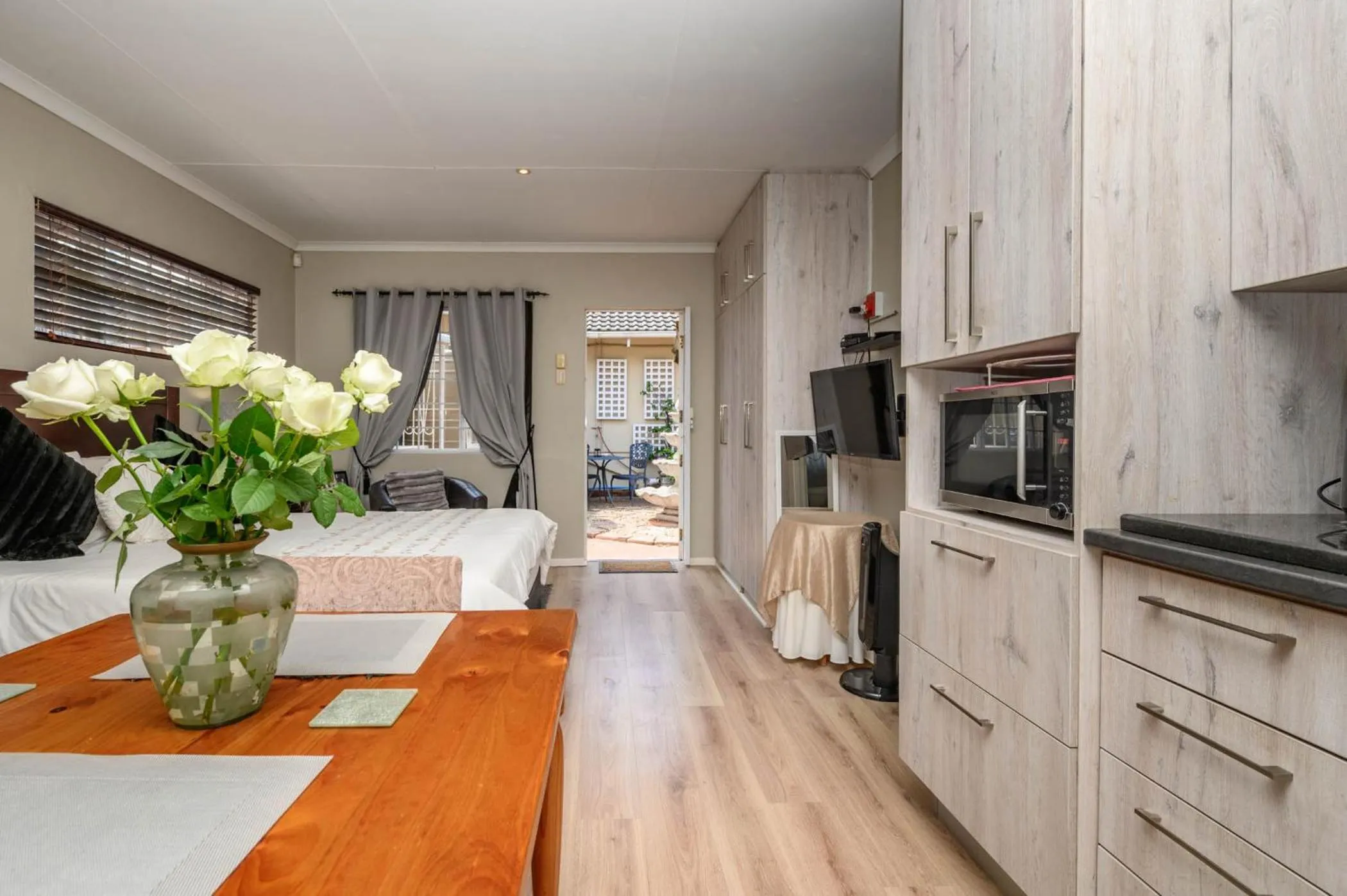 Photo of the whole room, Bed in Keiskama B & B