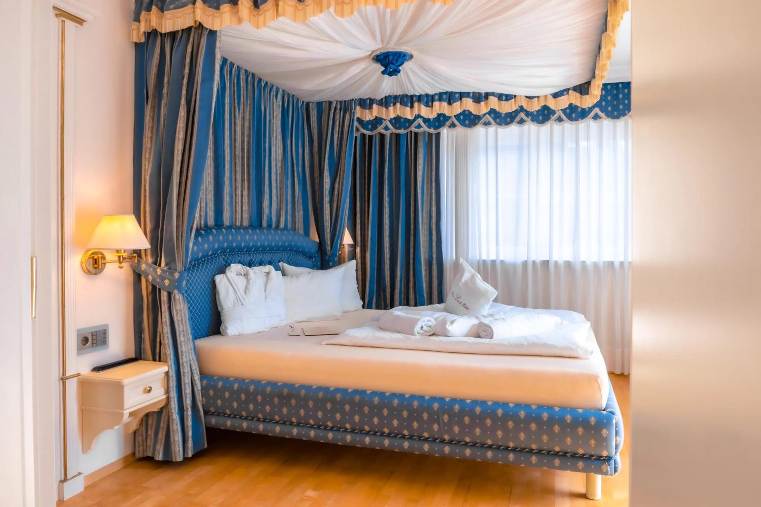 Bed in Das Land-Palais - Your lovely Mountain Hideaway