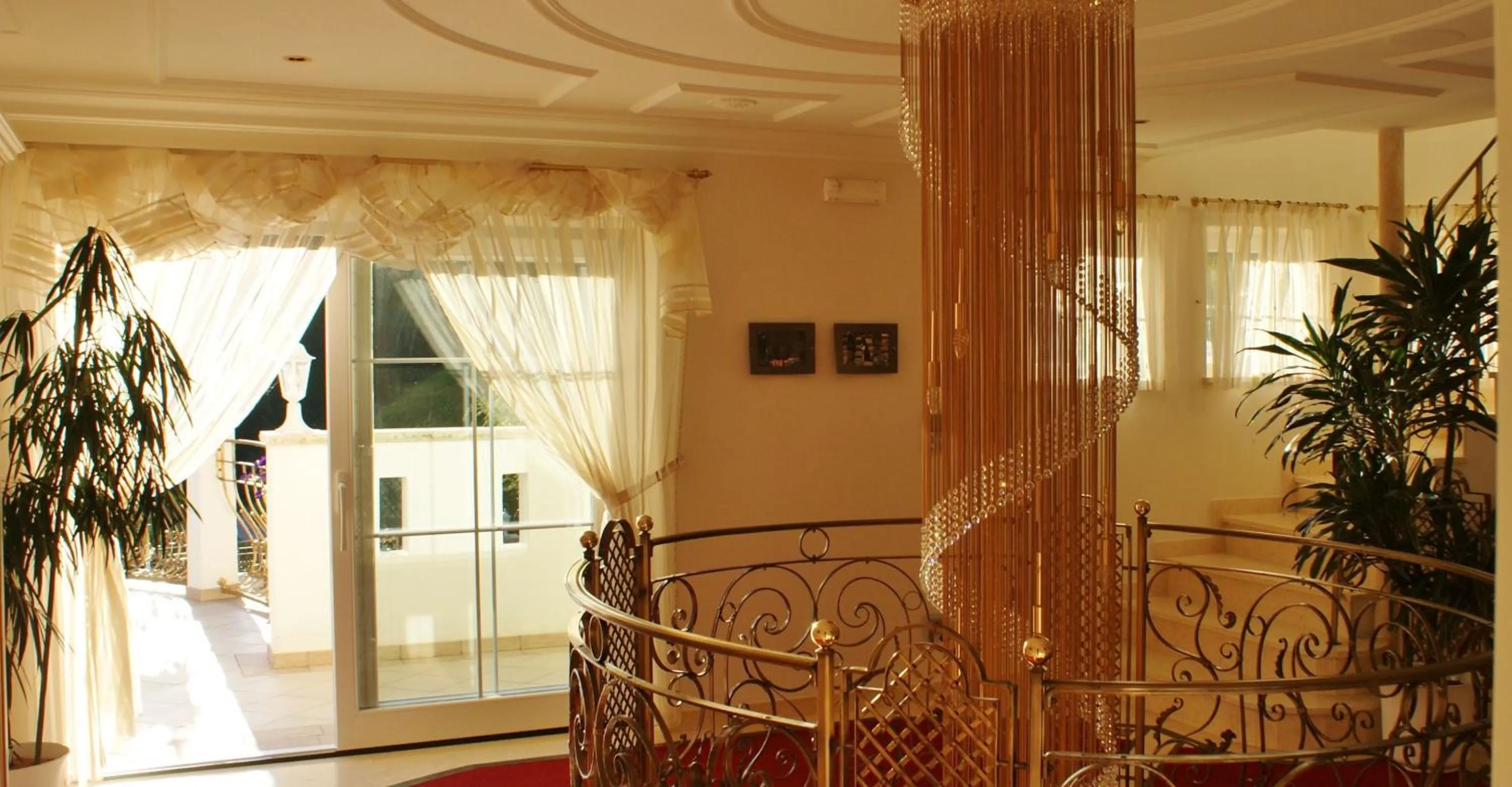 Decorative detail in Das Land-Palais - Your lovely Mountain Hideaway