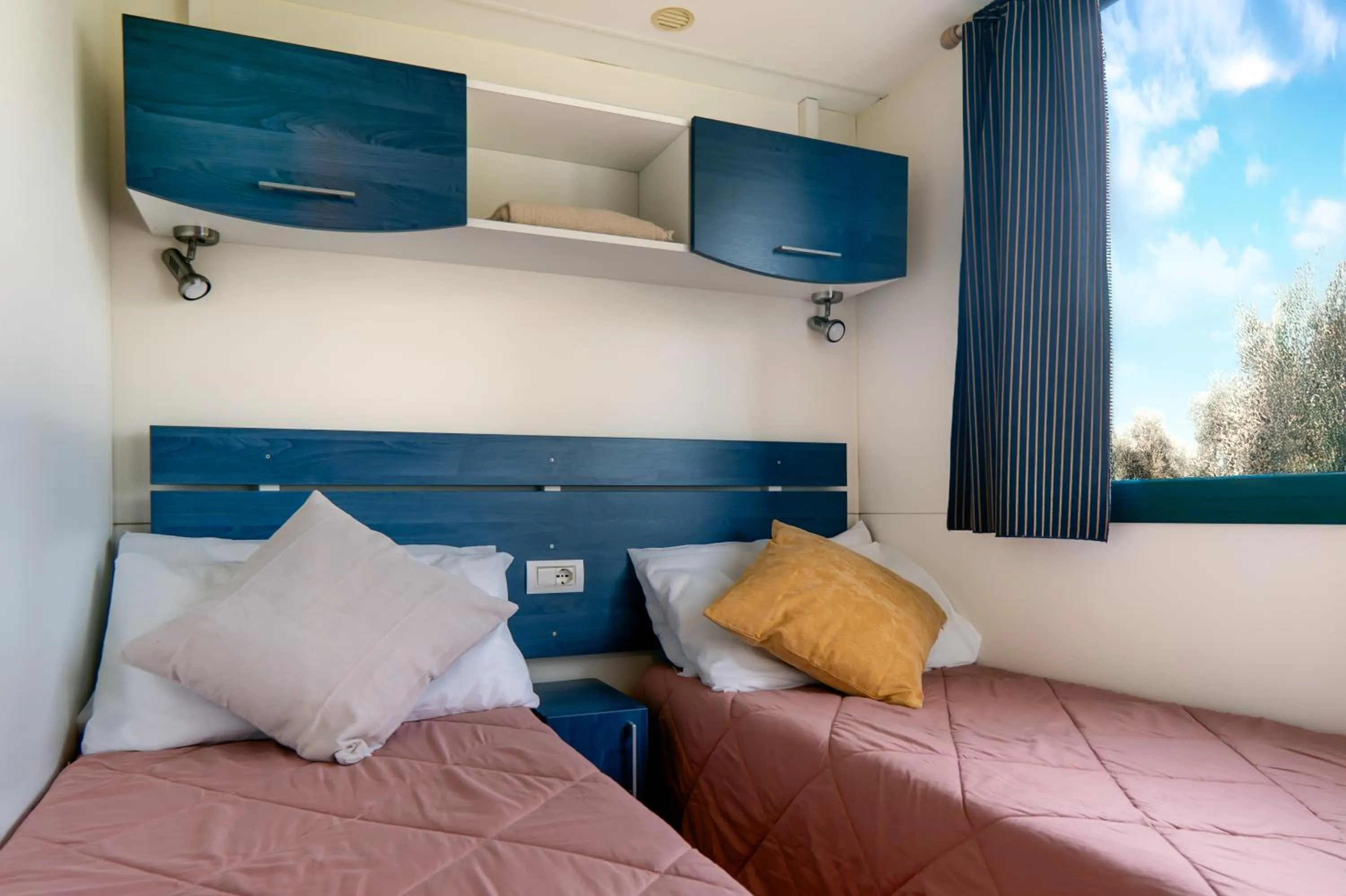 Bed in Sereno Camping Holiday