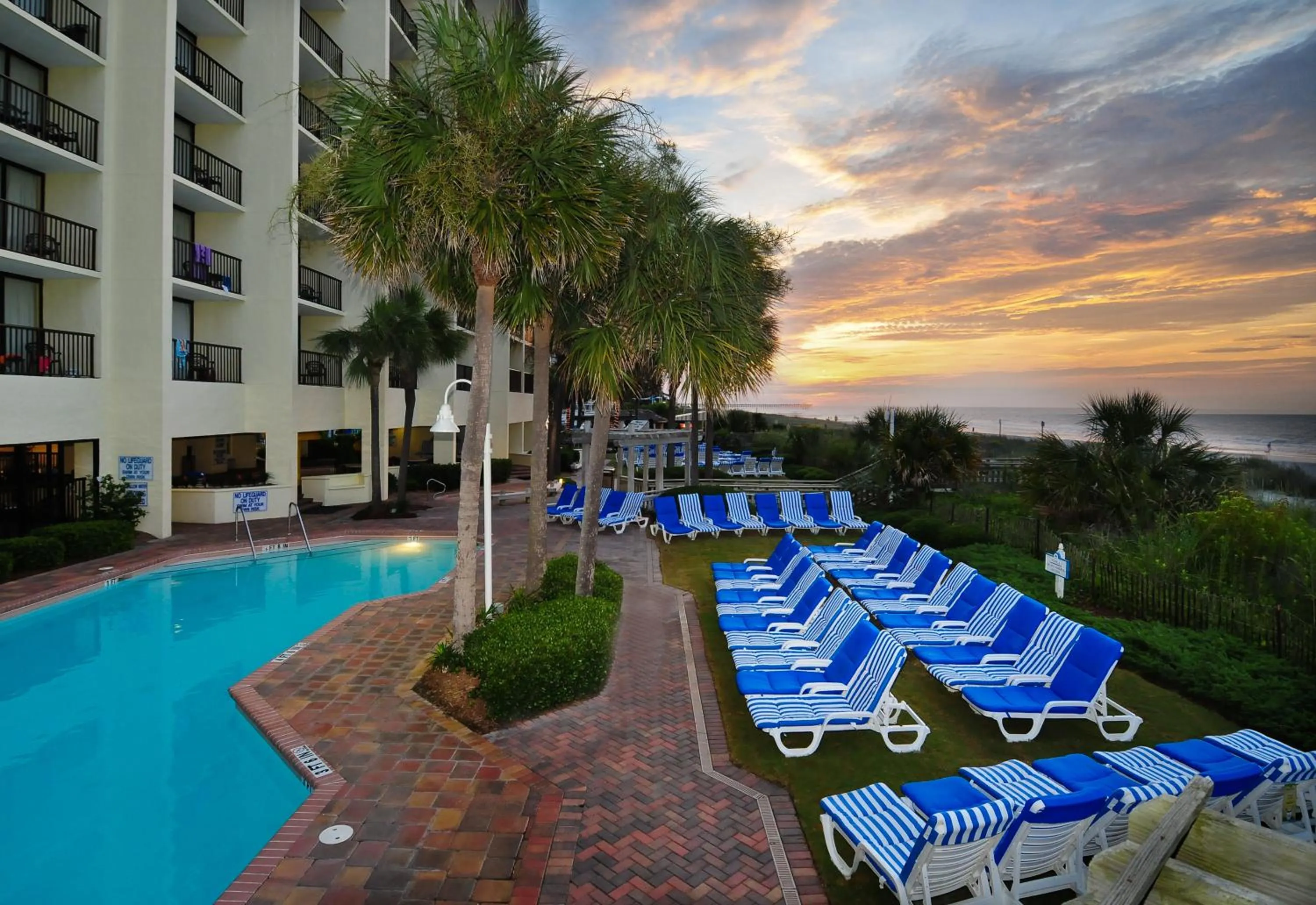 Swimming pool in Sea Crest Oceanfront Resort