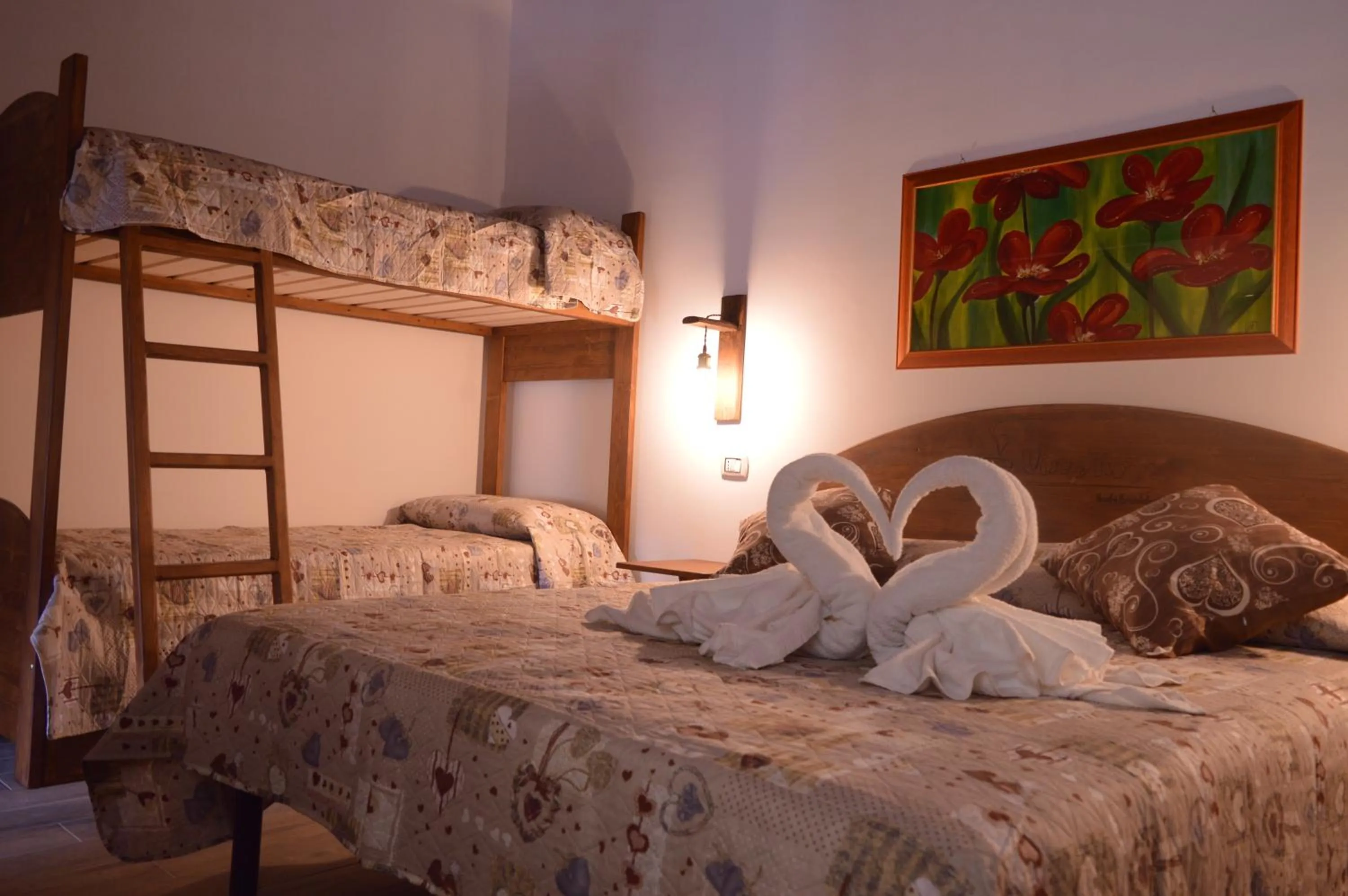 Photo of the whole room in Vin e Turn