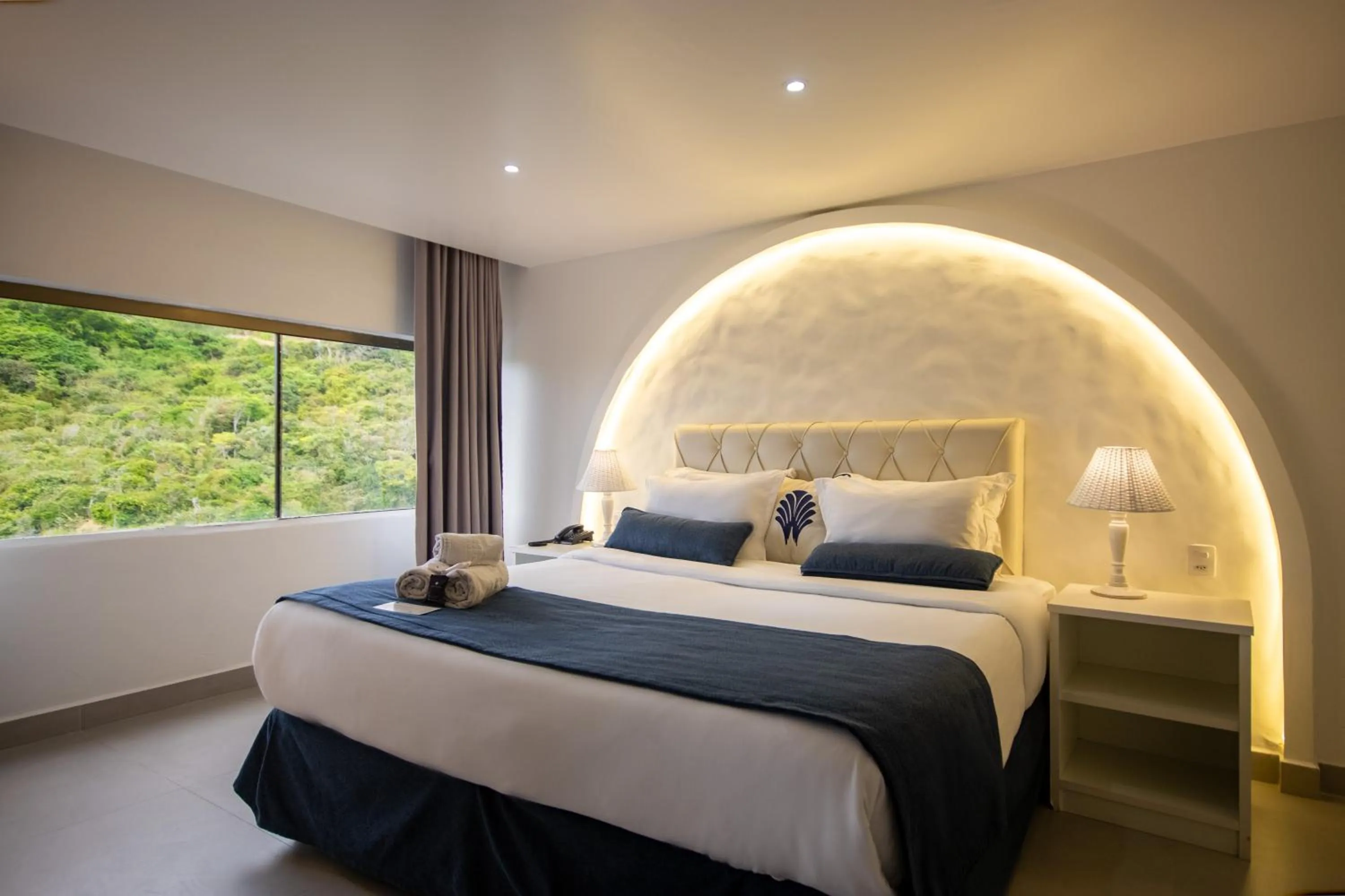 Bedroom, Bed in Greco Hotel