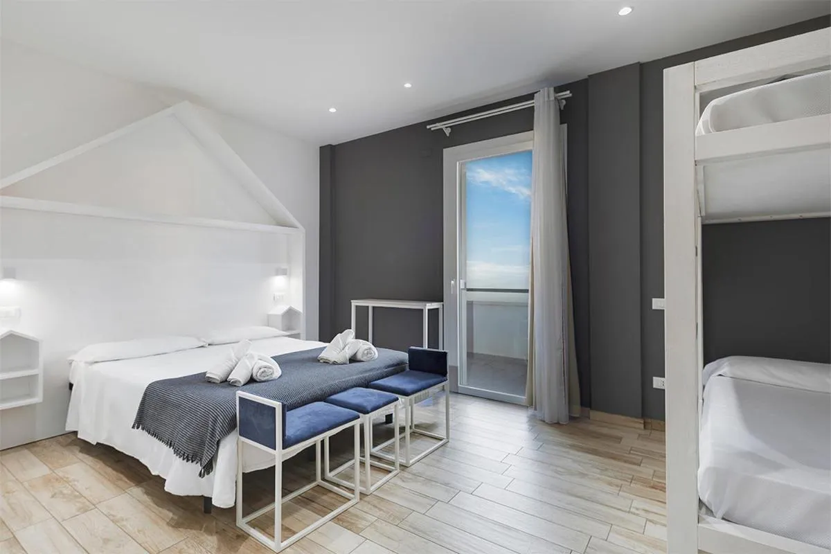 Photo of the whole room, Bed in Evo Boutique Hotel & SPA