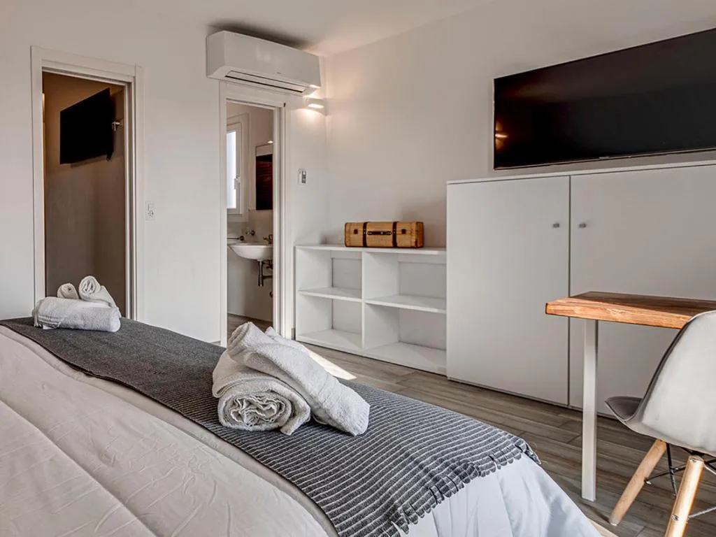 Photo of the whole room, Bed in Evo Boutique Hotel & SPA