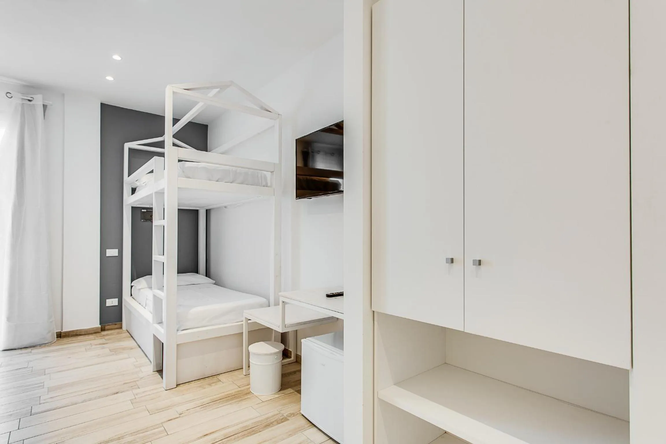 Decorative detail, Bed in Evo Boutique Hotel & SPA