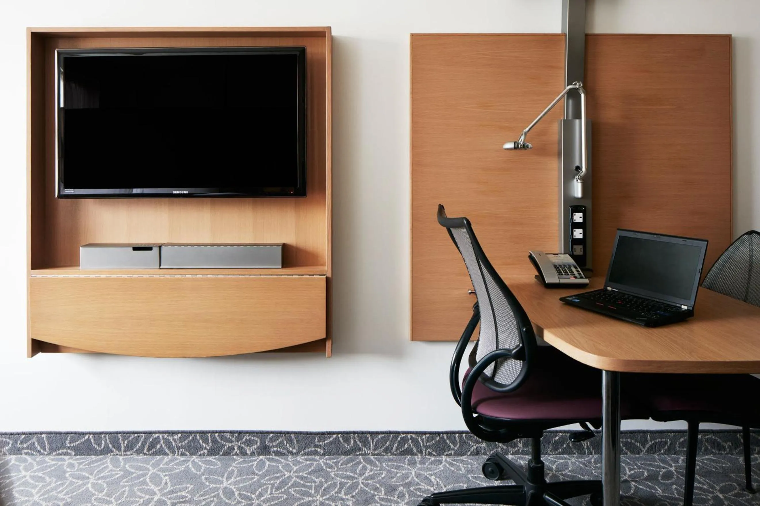 Photo of the whole room in Club Quarters Hotel Covent Garden Holborn, London