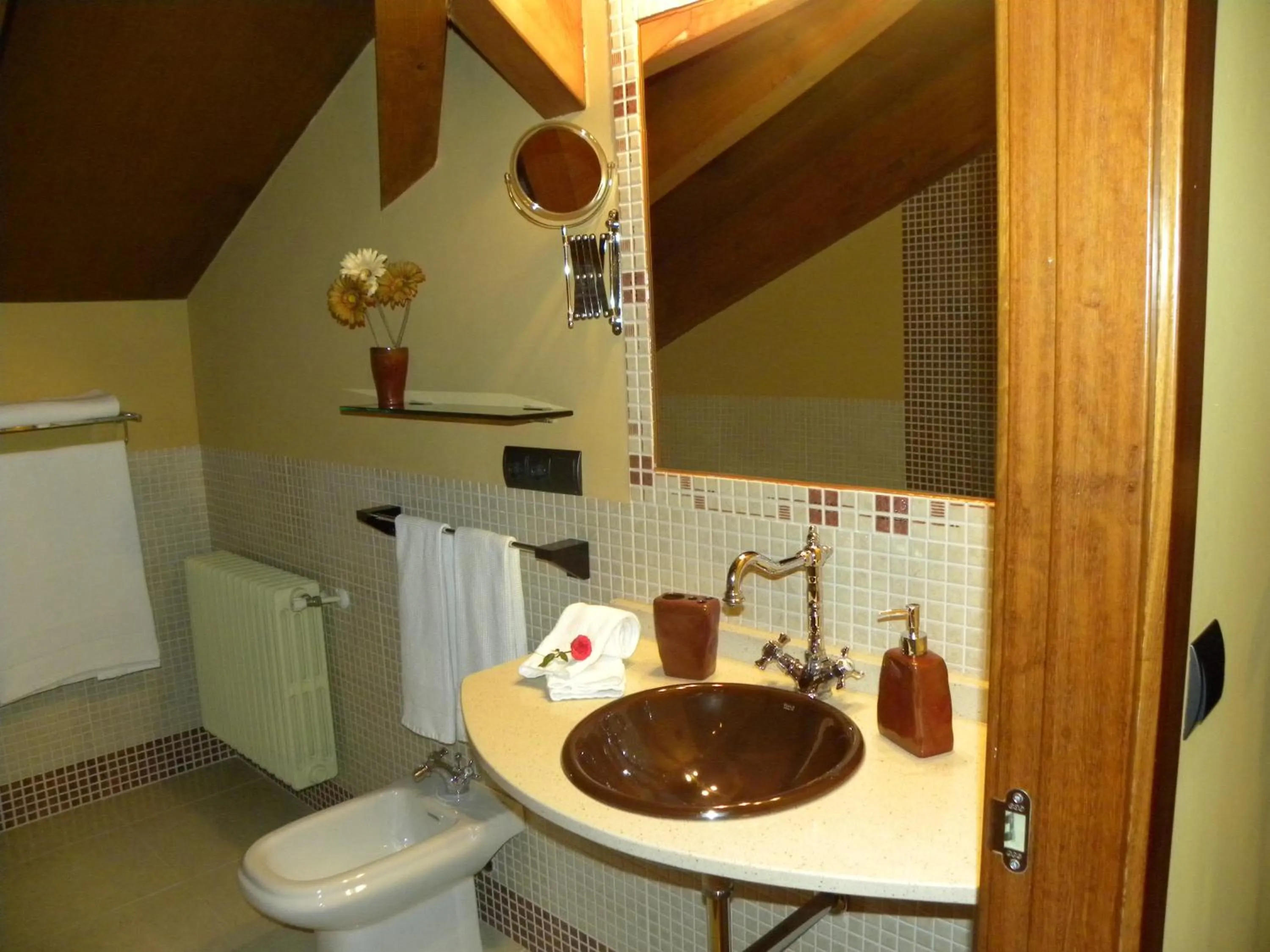 Bathroom in Hotel Valle del Silencio
