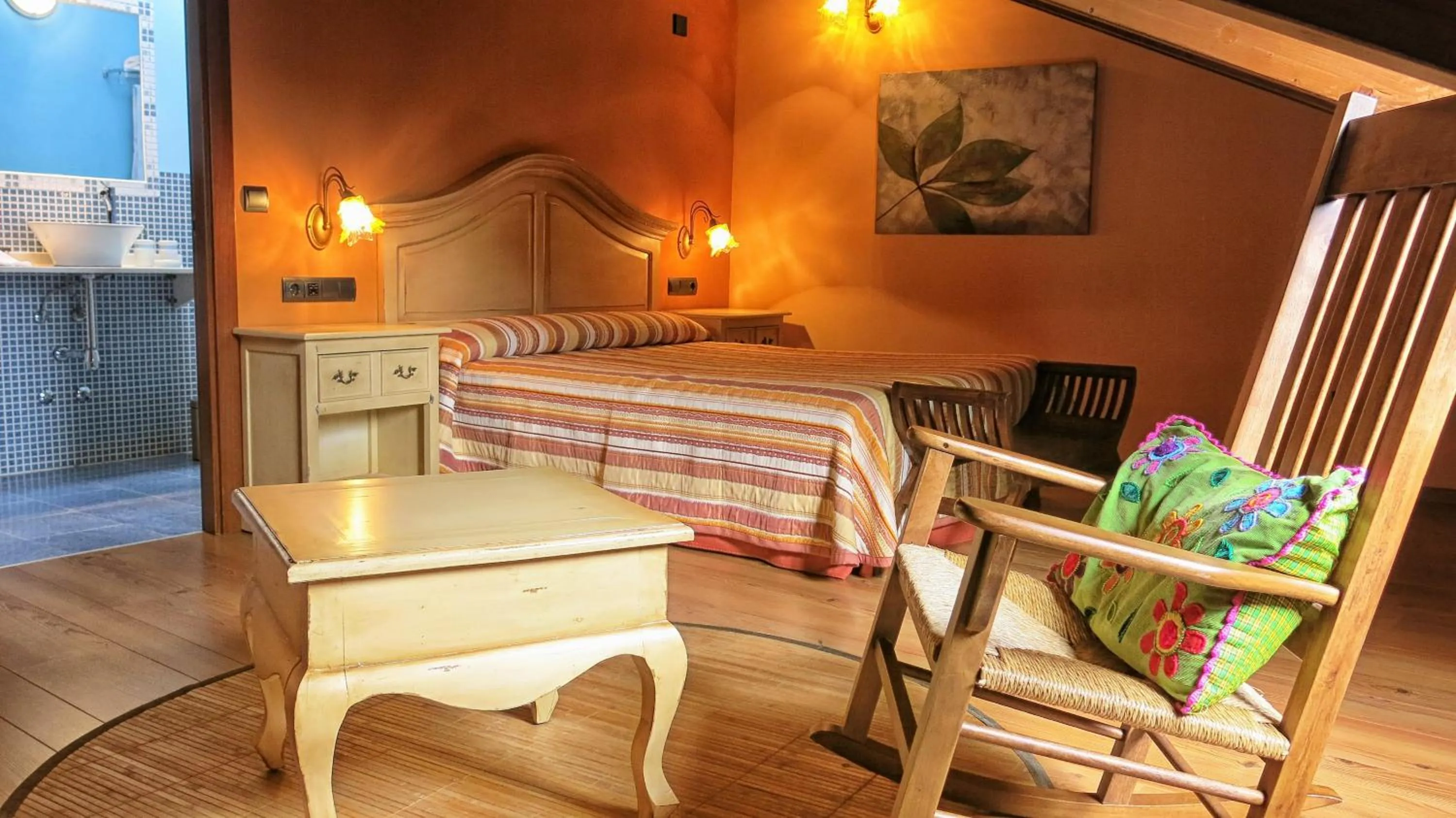 Photo of the whole room in Hotel Valle del Silencio