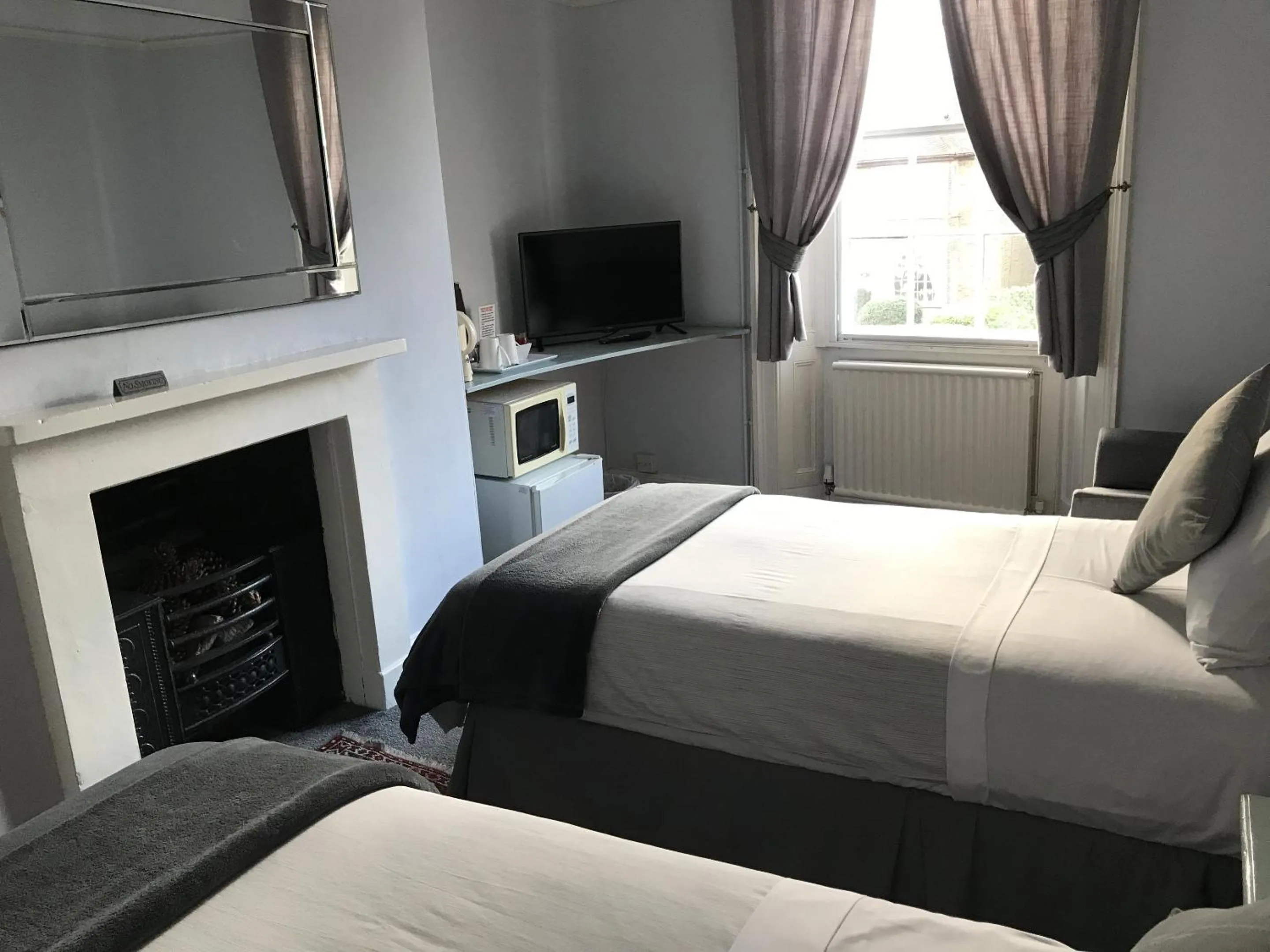 Bedroom, Bed in The Red House