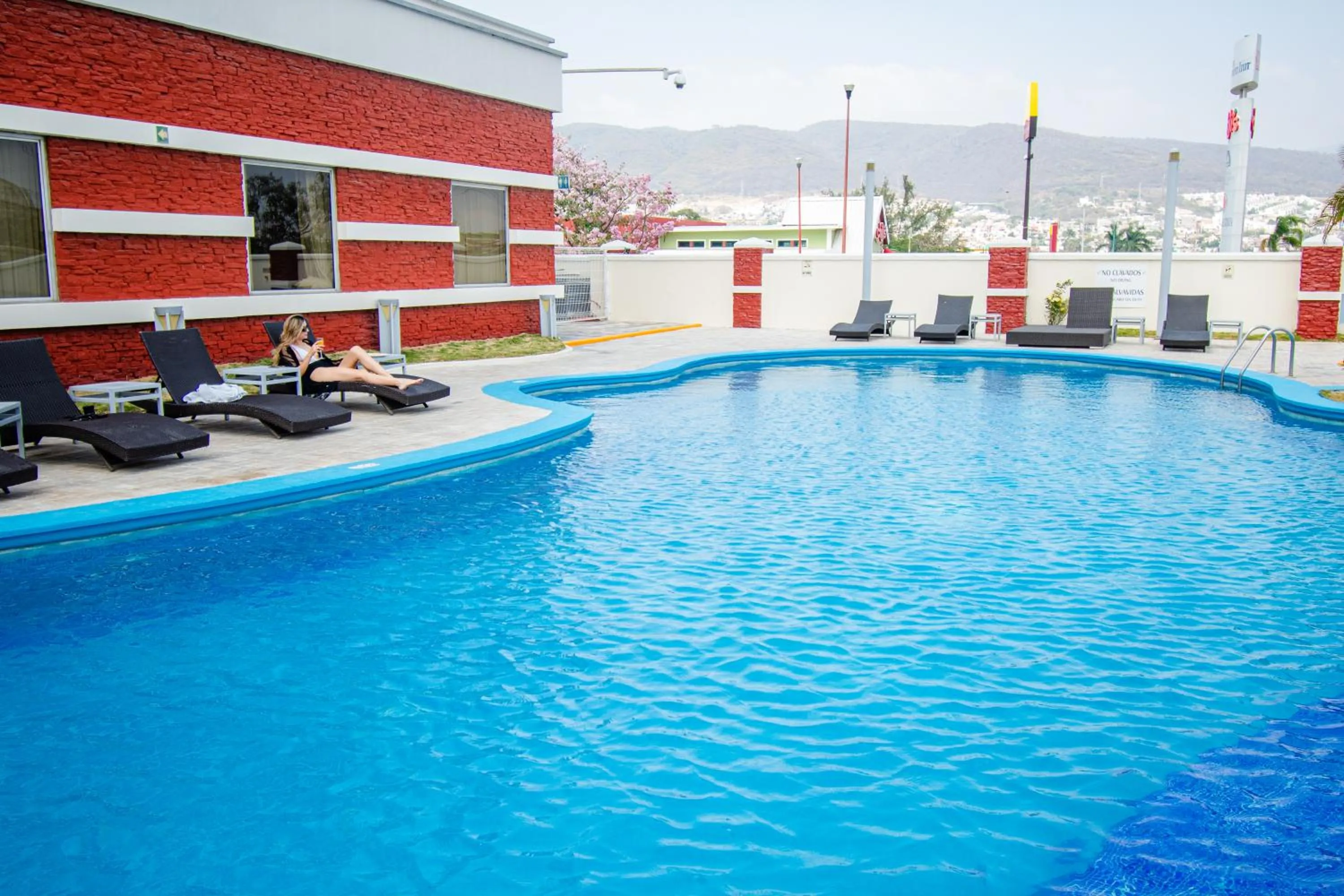 Pool view in Hilton Garden Inn Tuxtla Gutierrez