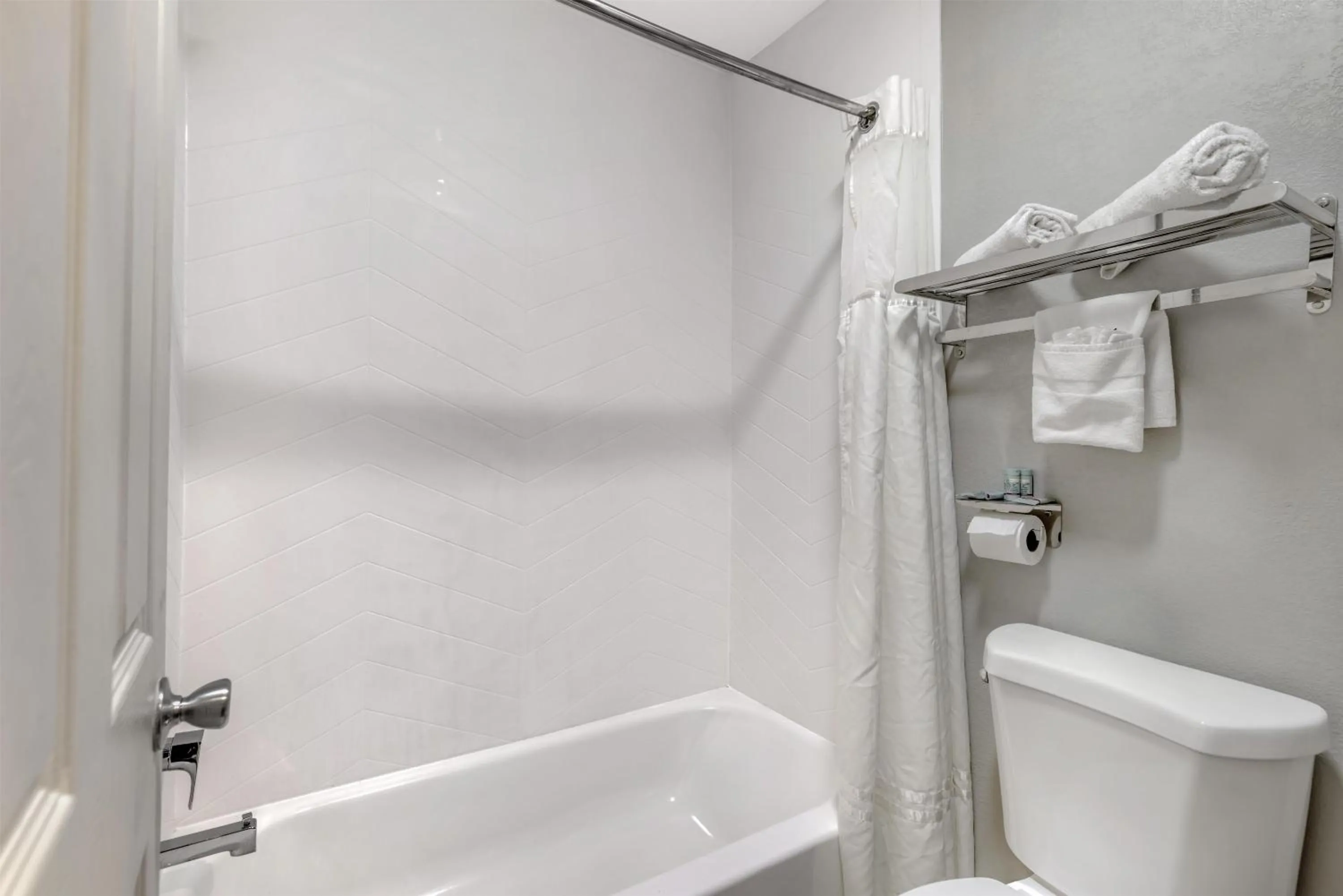 Bathroom in Best Western West Monroe Inn