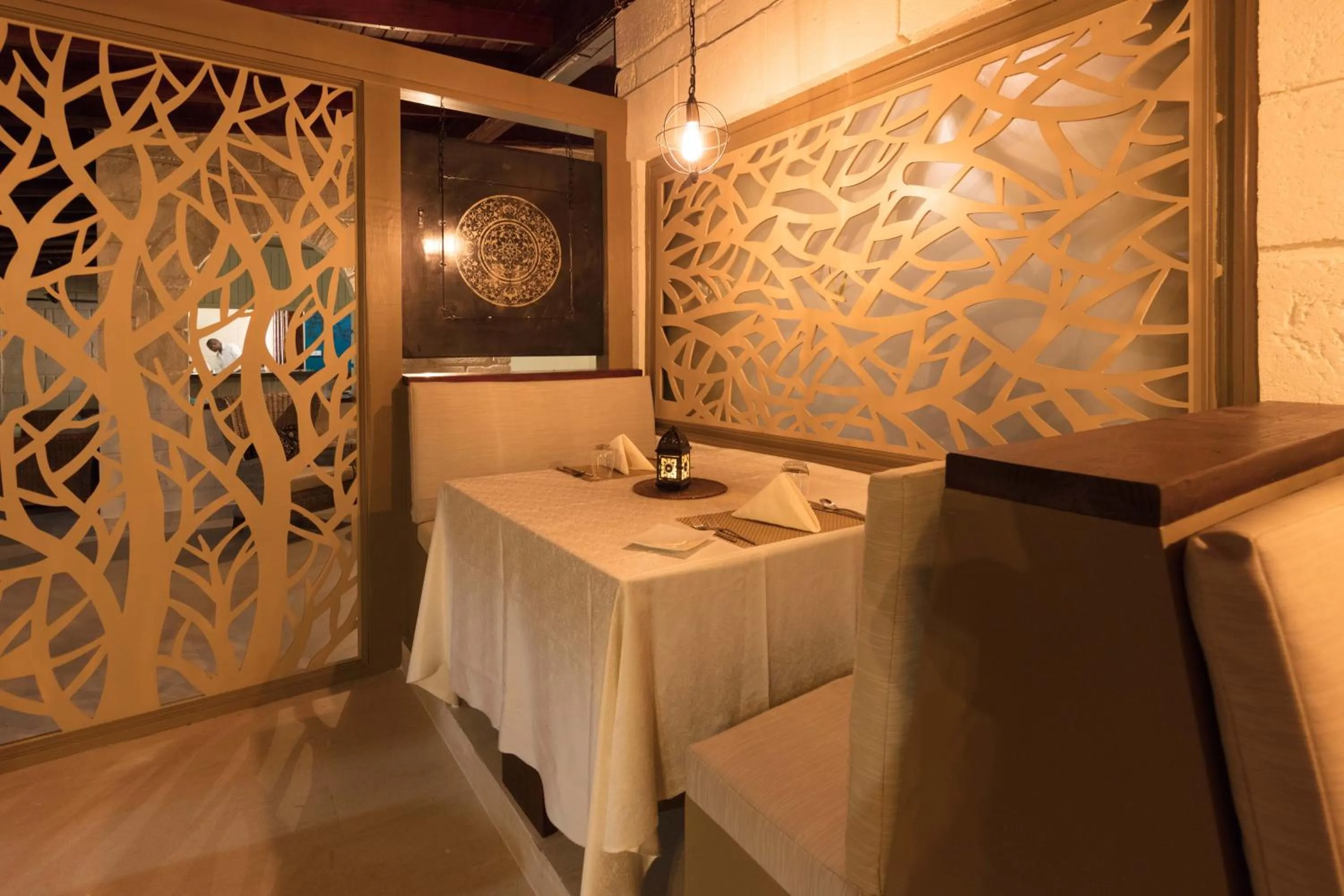 Restaurant/places to eat in All Seasons Resort