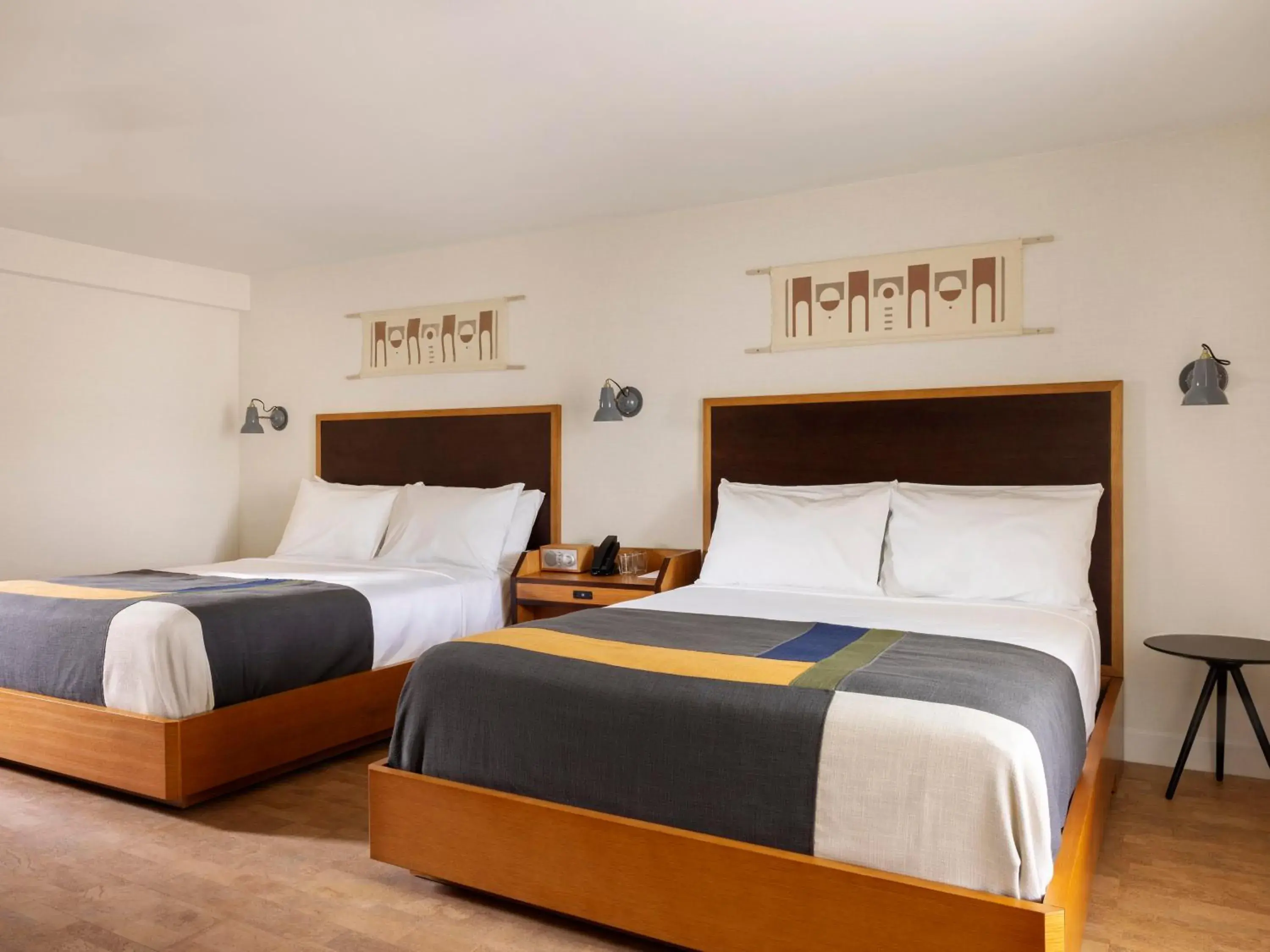 Deluxe Double Room (2 Adults + 1 Child) in Trailborn Rocky Mountains Deluxe Double Room (2 Adults + 1 Child) in Trailborn Rocky Mountains