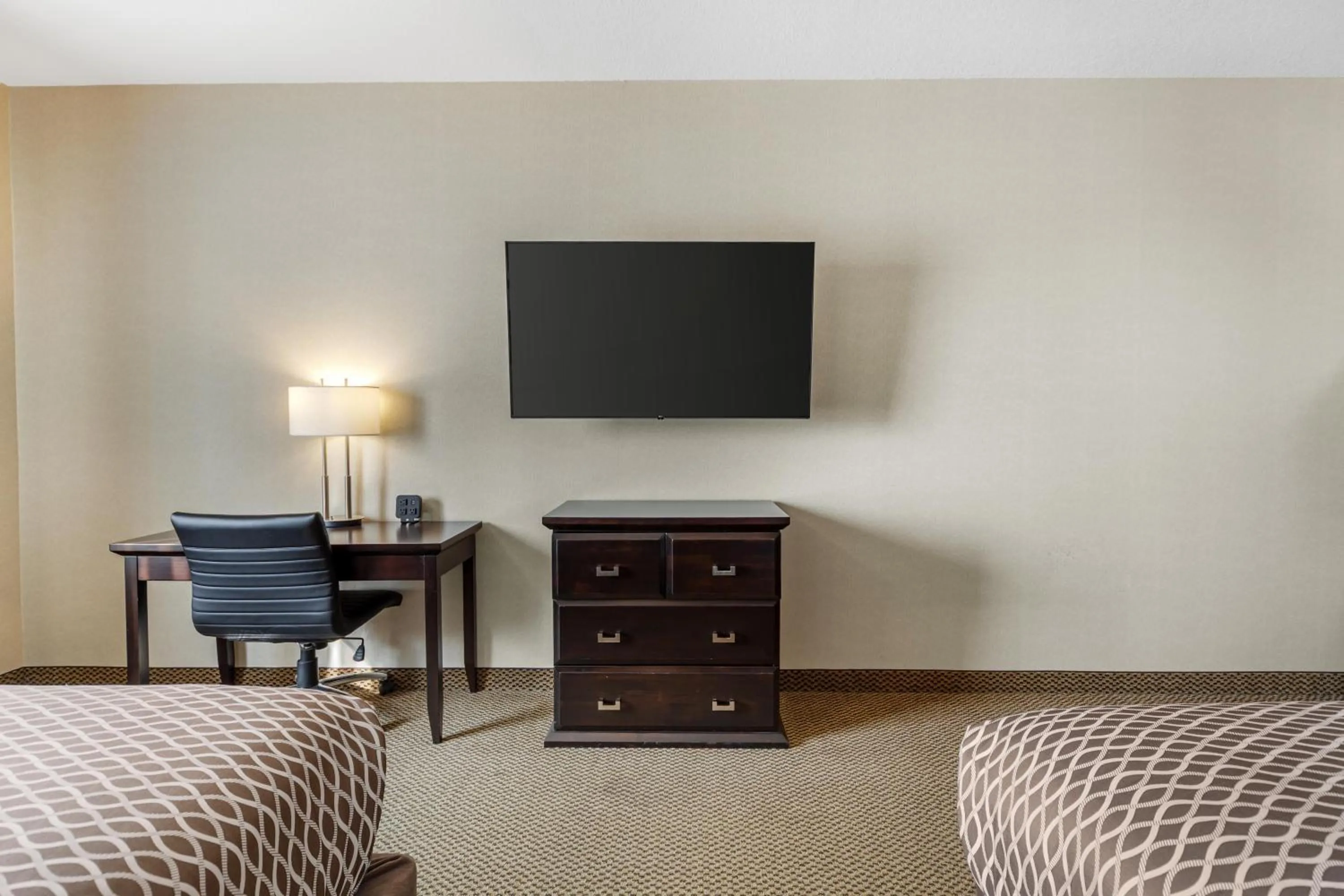 Bedroom, Bed in Best Western Plus St Albert