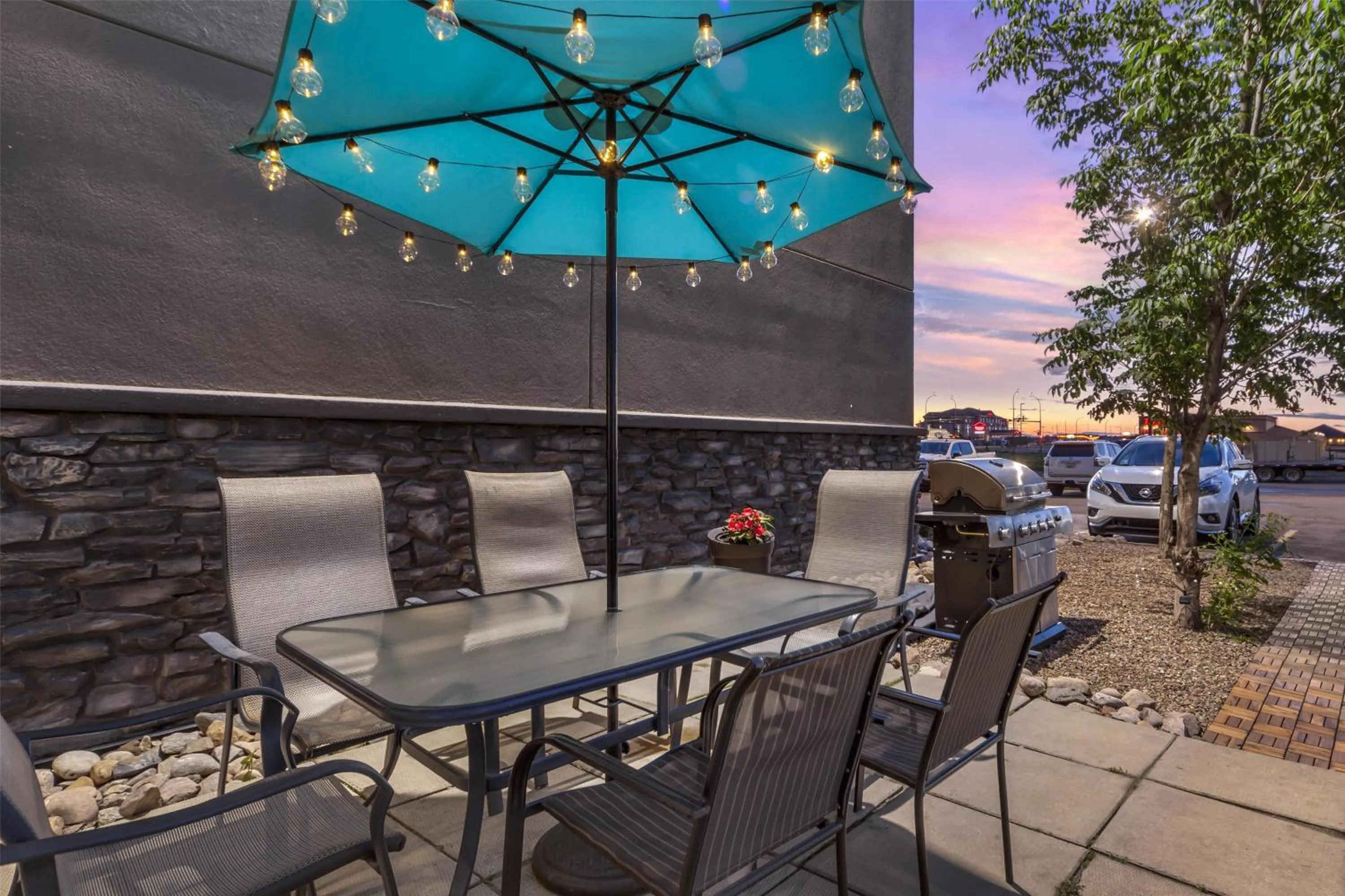 Property building in Best Western Wainwright Inn & Suites